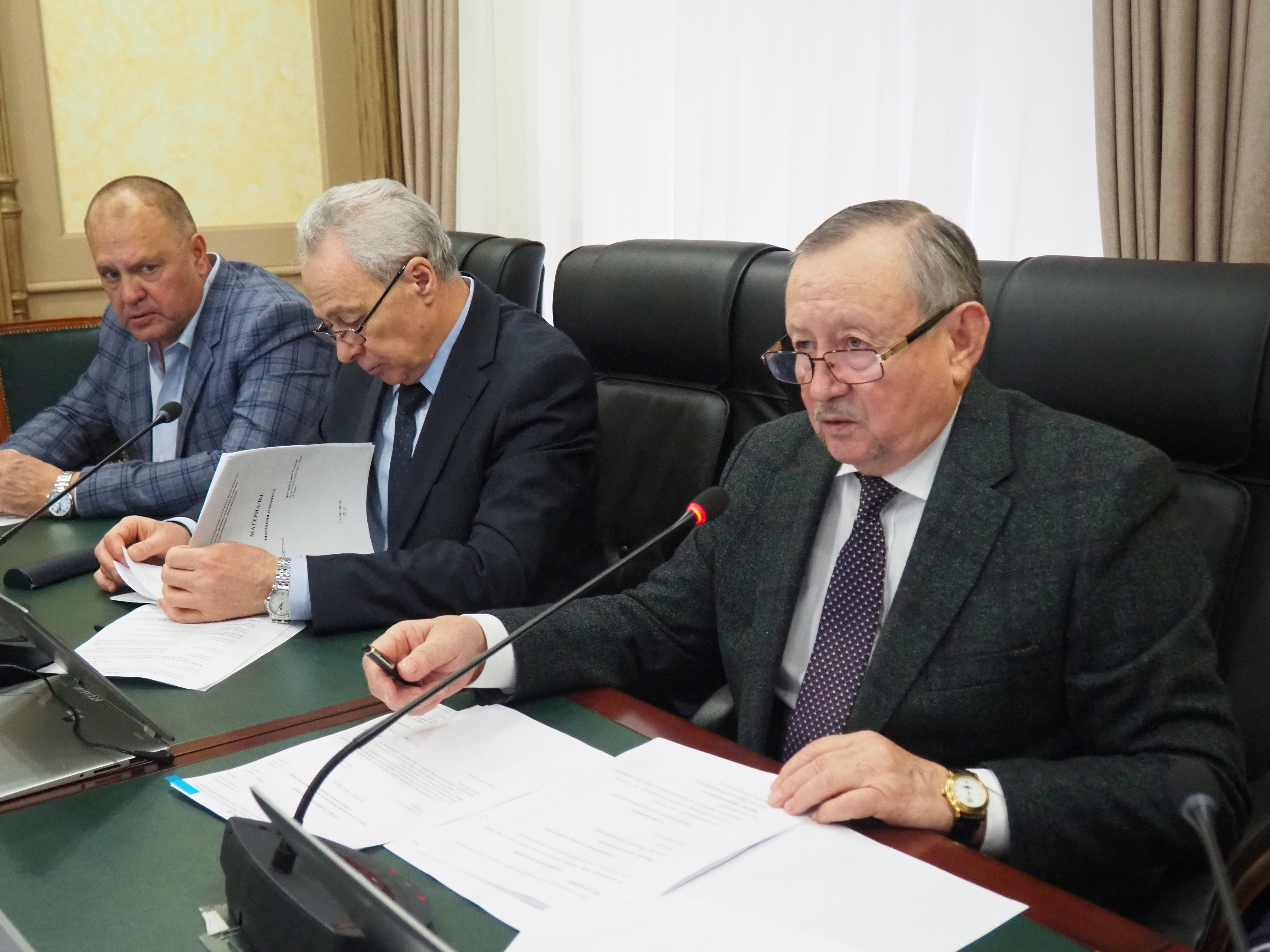 Краевые законодатели предлагают уточнить организацию воинского учёта в городских округах