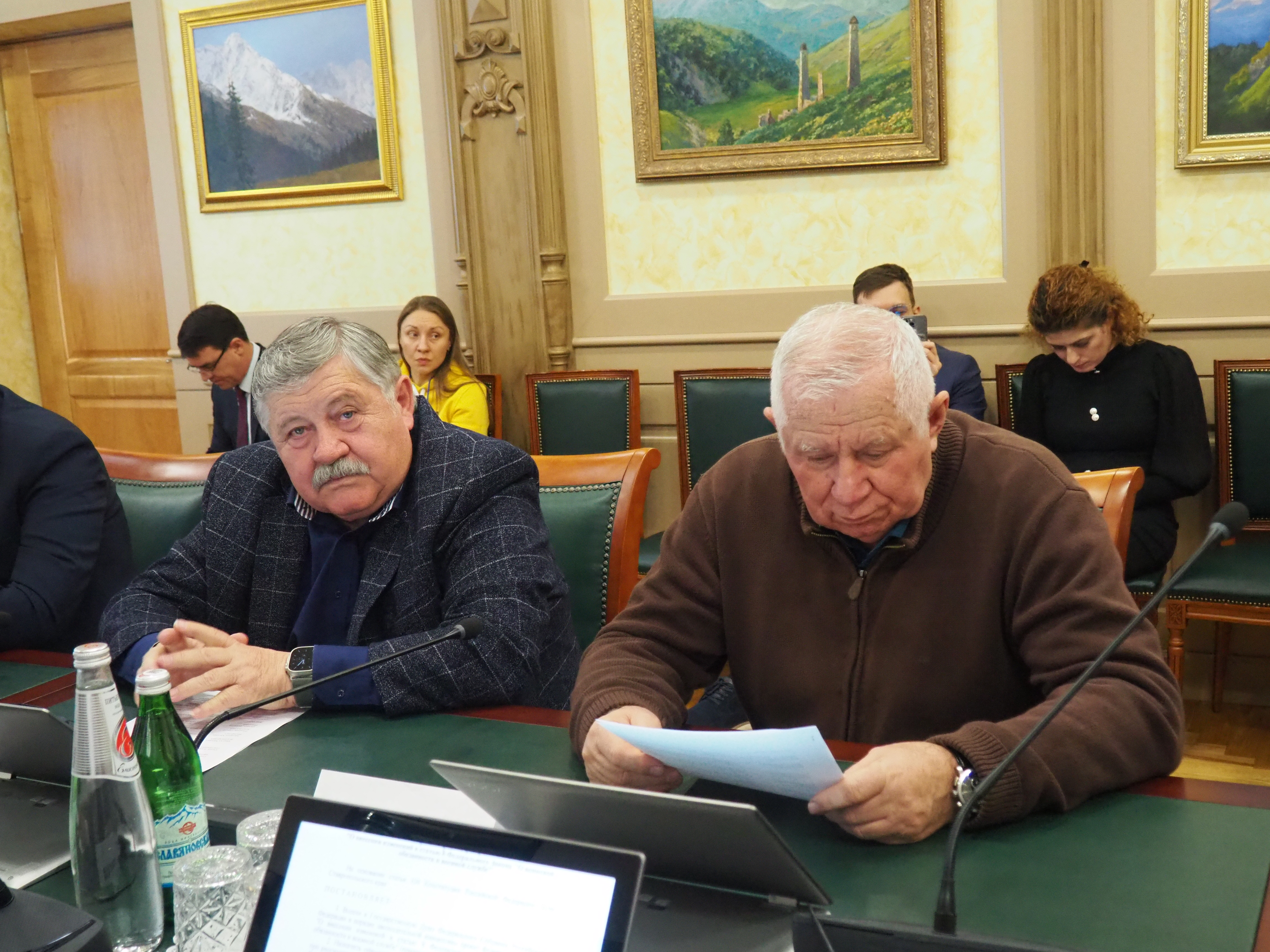 Краевые законодатели предлагают уточнить организацию воинского учёта в городских округах