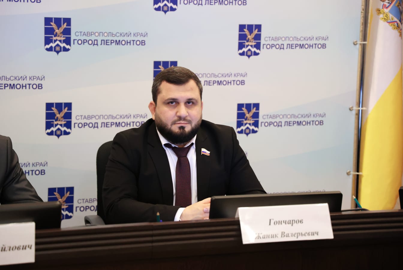 Николай Великдань совершил рабочую поездку в город Лермонтов
