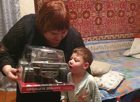 Детские мечты с «Елки желаний» исполнили краевые депутаты