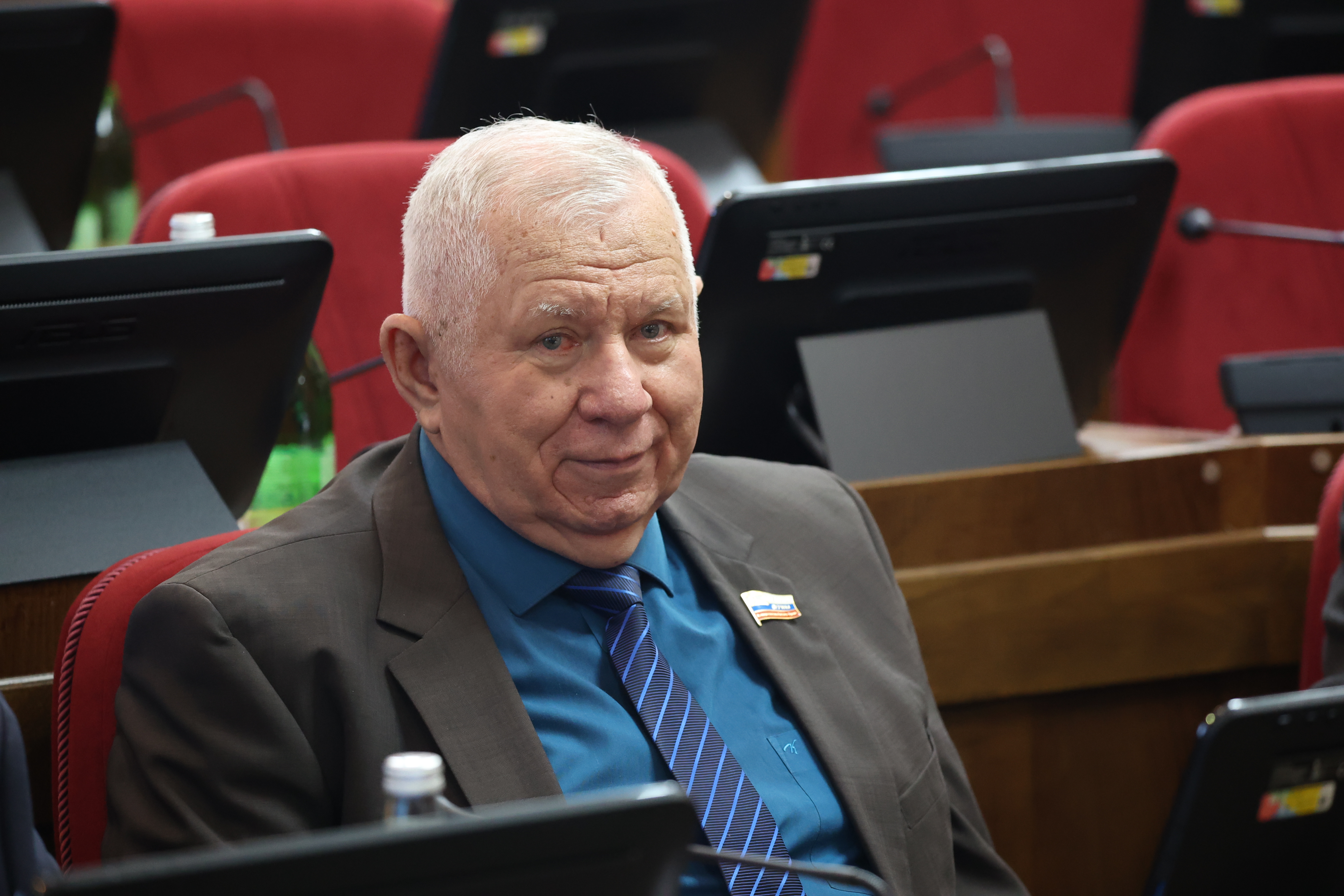 Утверждена повестка январского заседания Думы края