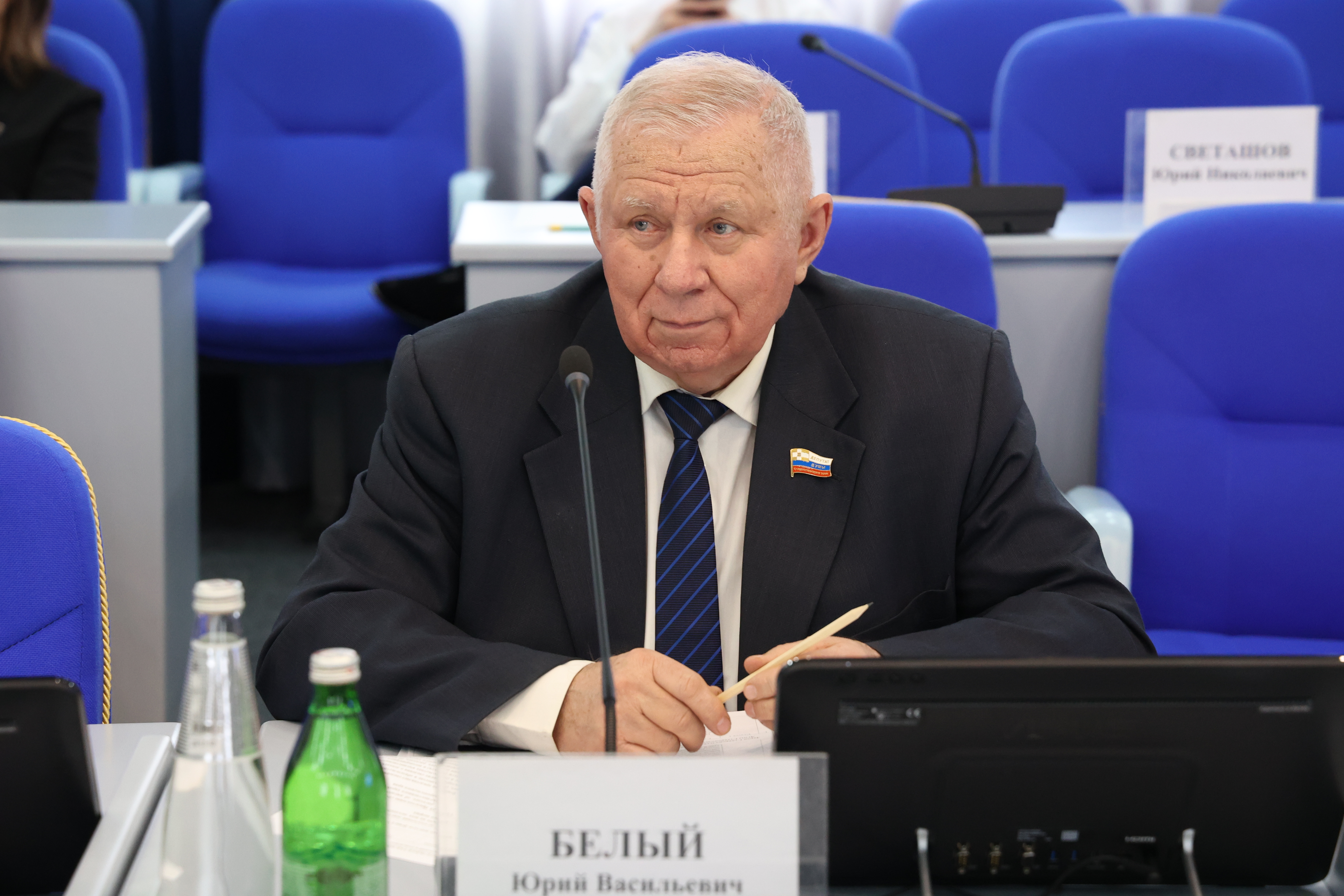 Проект закона, упрощающий декларирование доходов и имущества депутатов на непостоянной основе, проработан в профильном комитете Думы