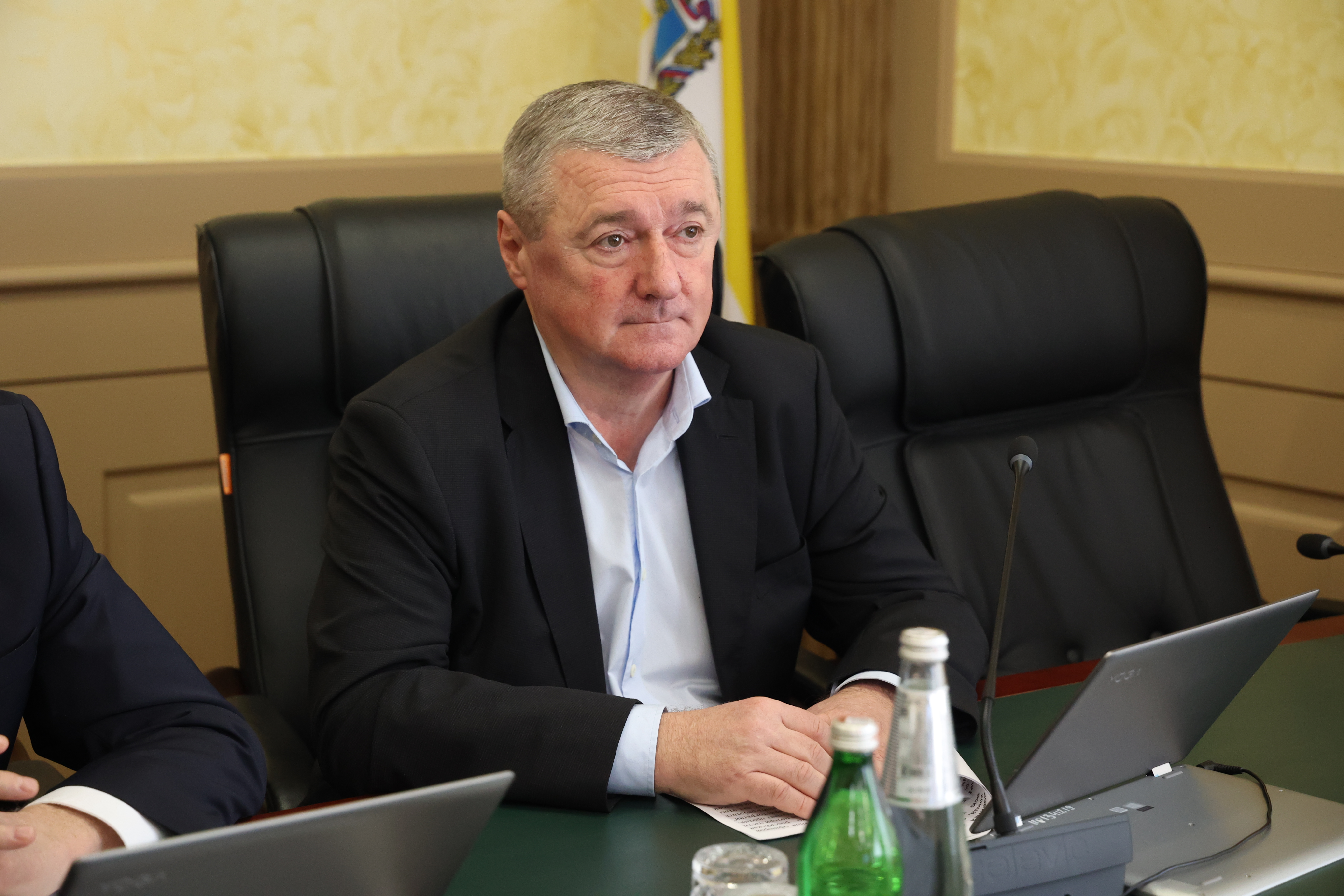 Представители фракций Думы Ставрополья поддержали создание государственного фонда для помощи участникам СВО и их семьям
