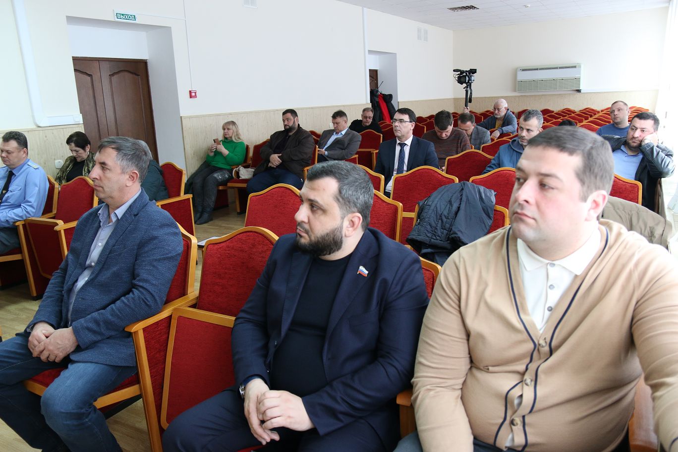 Краевые депутаты примут участие в работе межведомственной комиссии по вопросам организации пассажирских перевозок