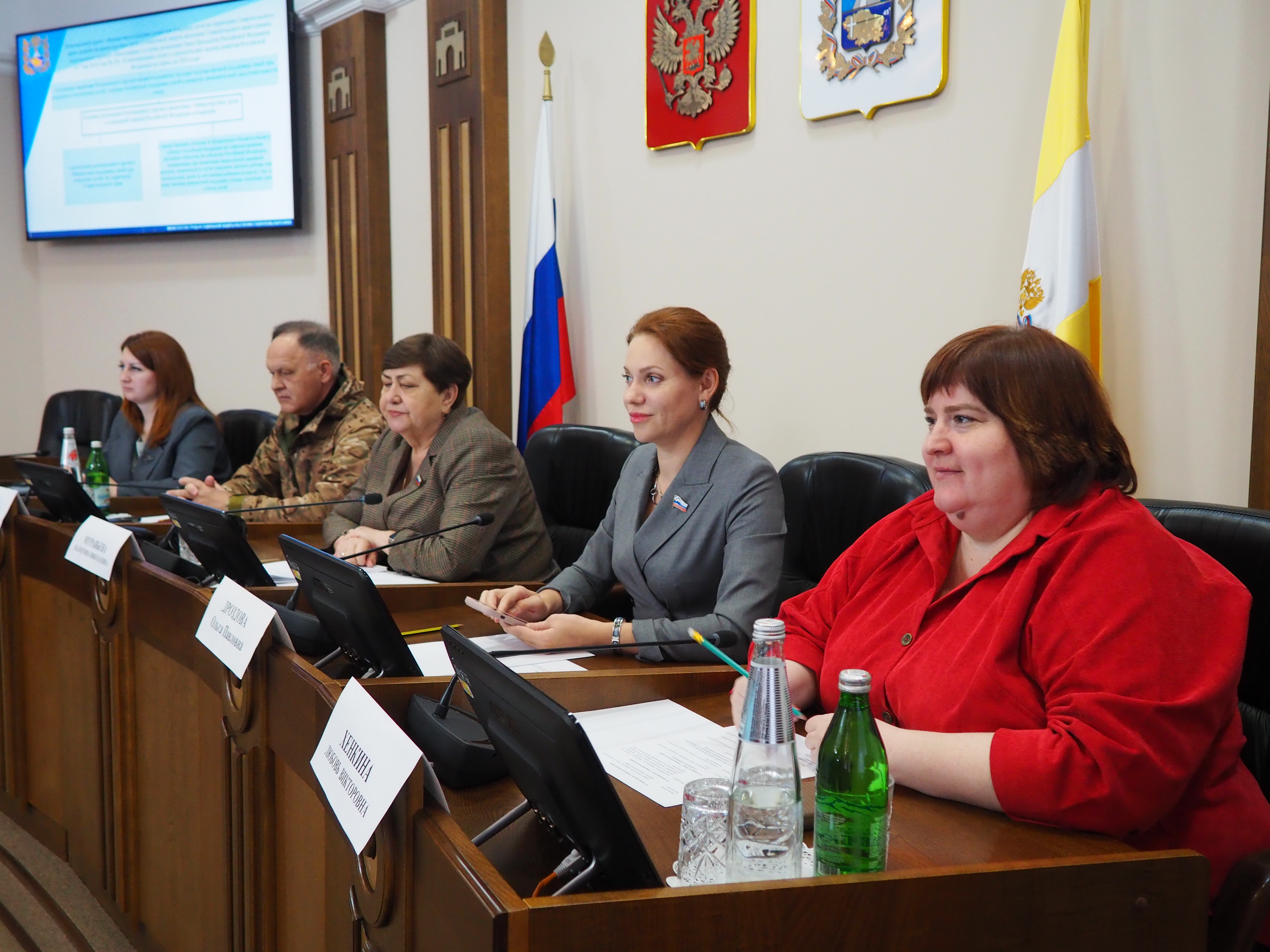 Валентина Муравьева: вопросы поддержки семей и повышение рождаемости – приоритетные для краевых властей