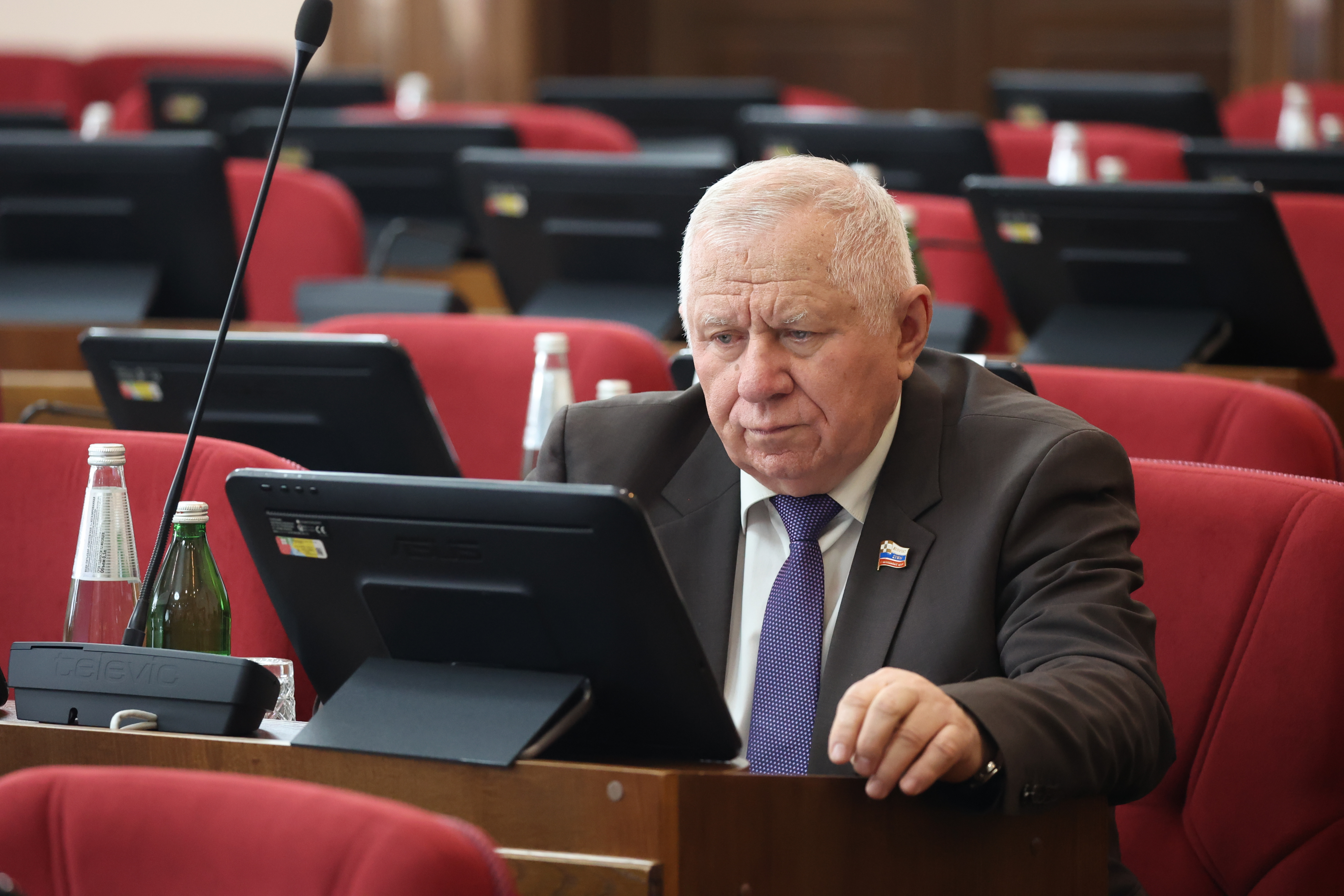 Более 95 миллионов рублей планируется направить на обеспечение льготников лекарственными препаратами на Ставрополье