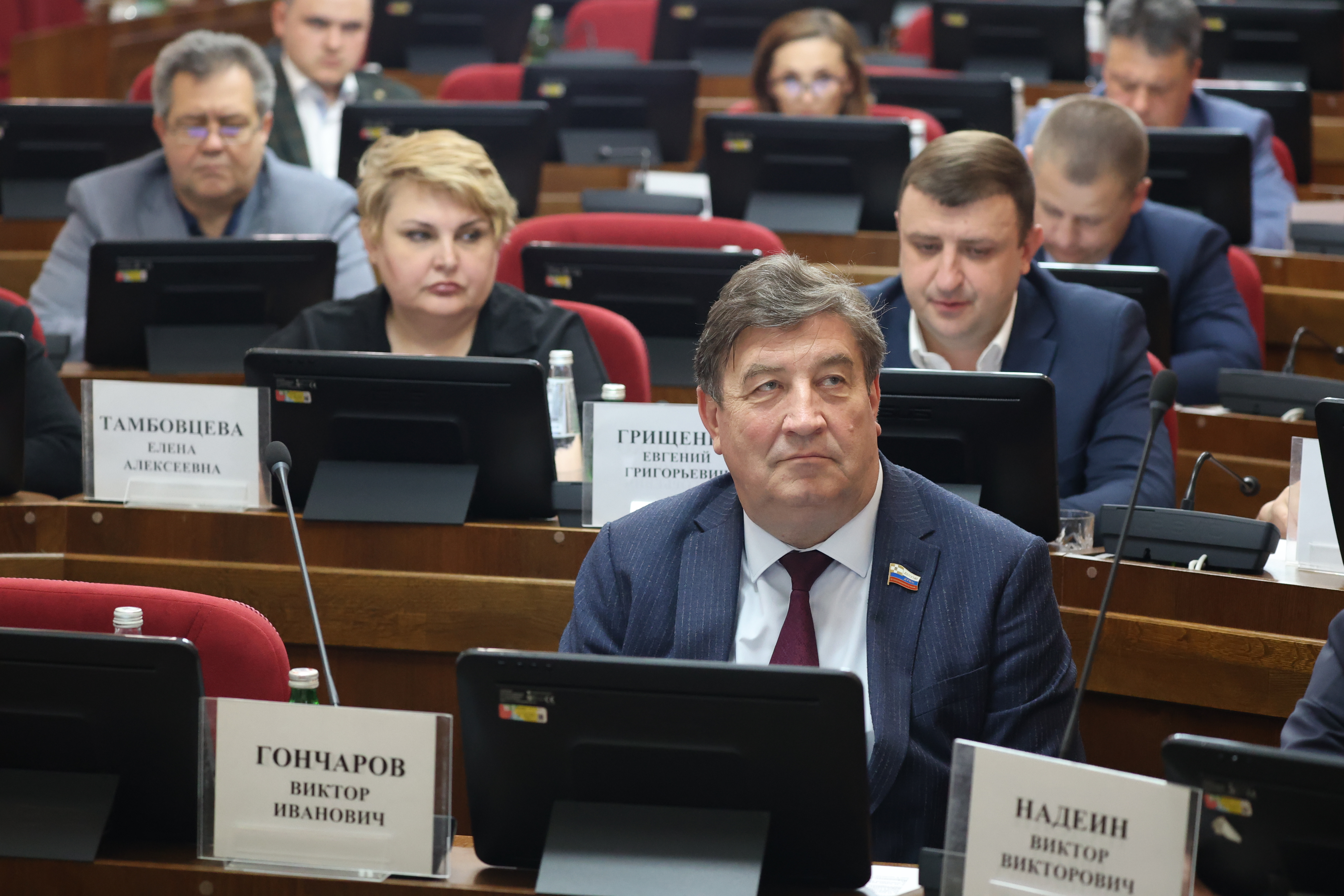 Законодатели предложили совместно с Правительством края разработать комплекс мер для увеличения производства рыбы