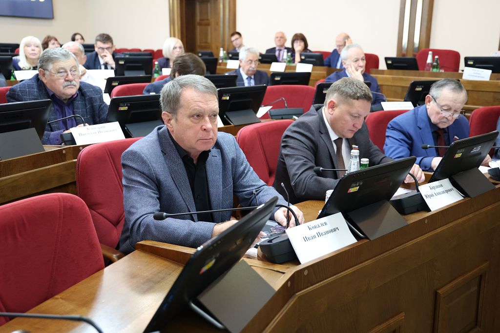 Краевым депутатам предварительно представлен отчет главы Ставрополья о результатах работы Правительства за 2022 год