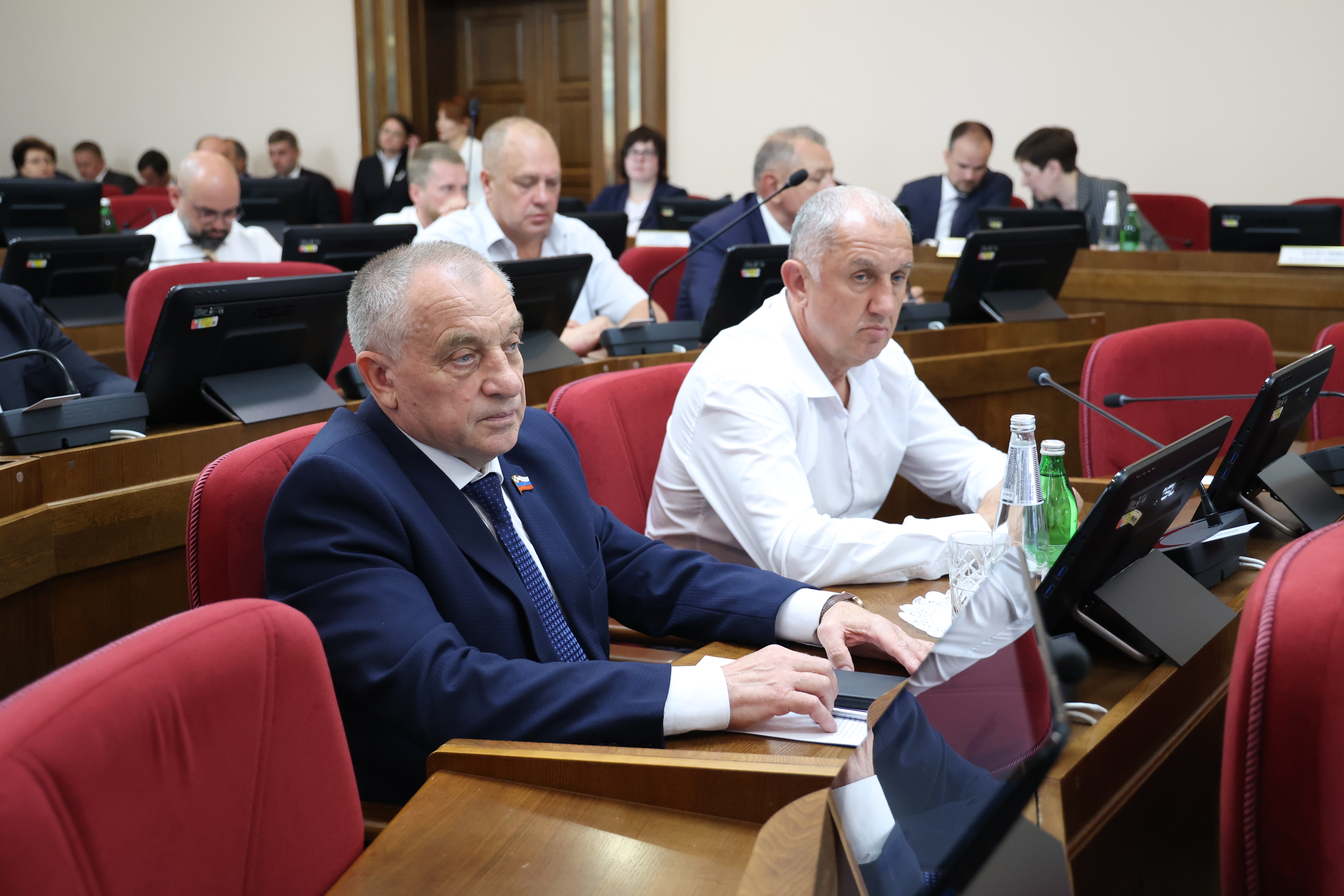 Решения майского заседания Думы