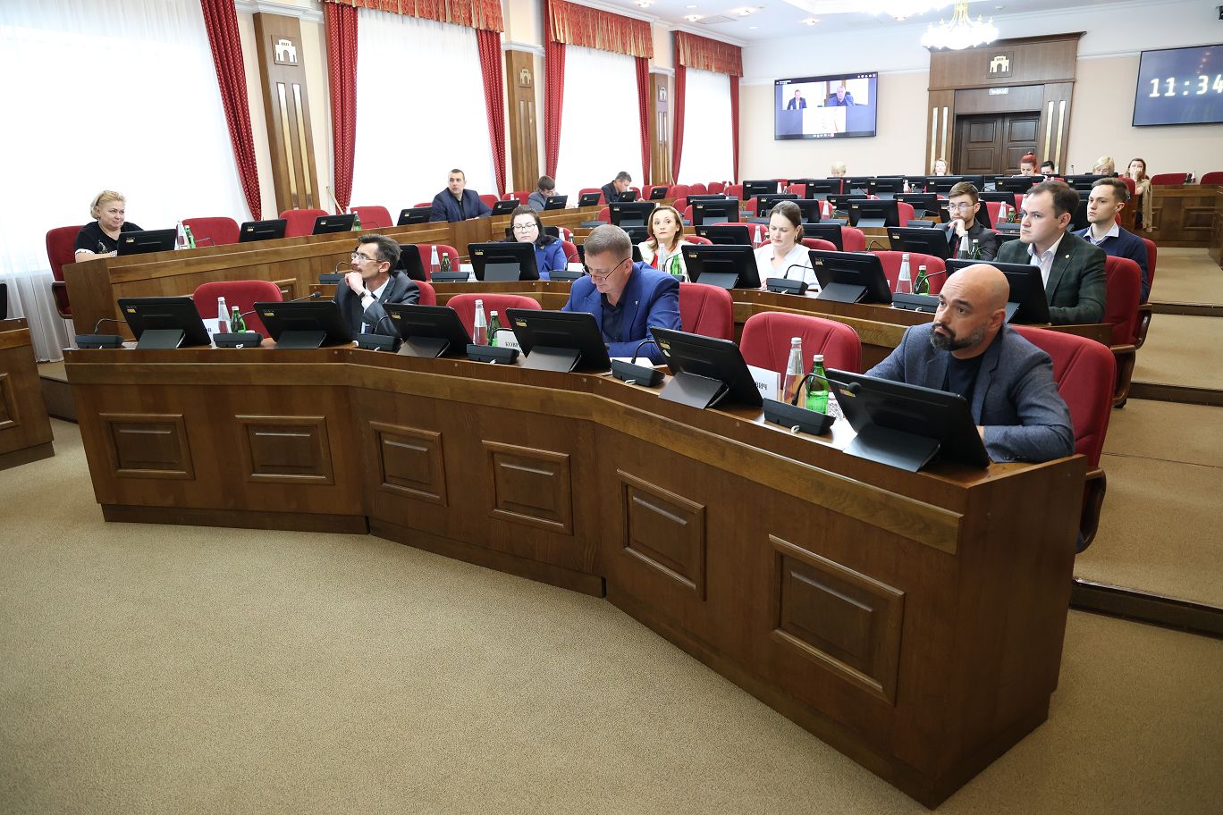 Законодательная инициатива Молодежного парламента рассматривается в комитетах краевой Думы