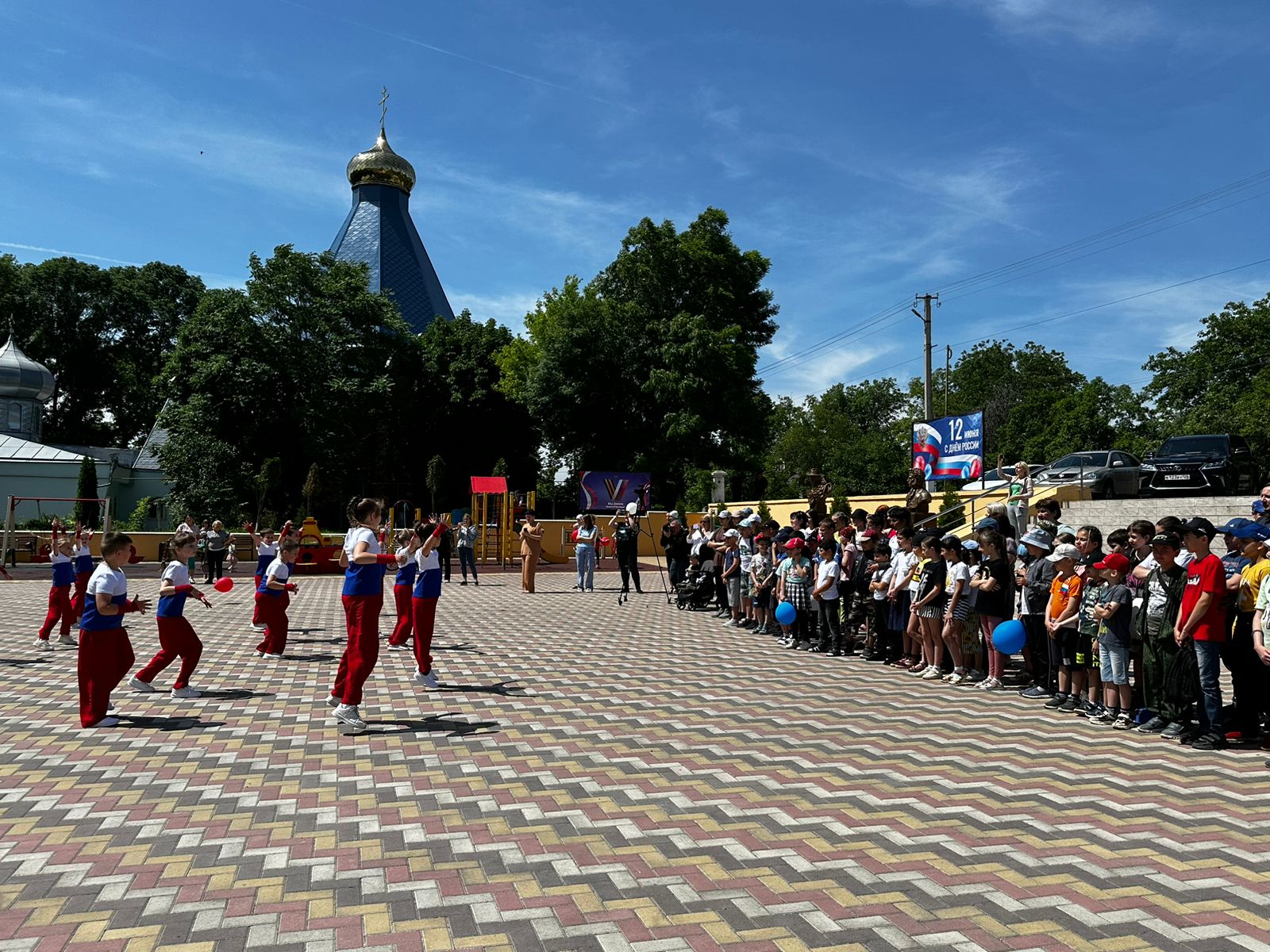 В Предгорном районе открыт памятник Расулу Гамзатову
