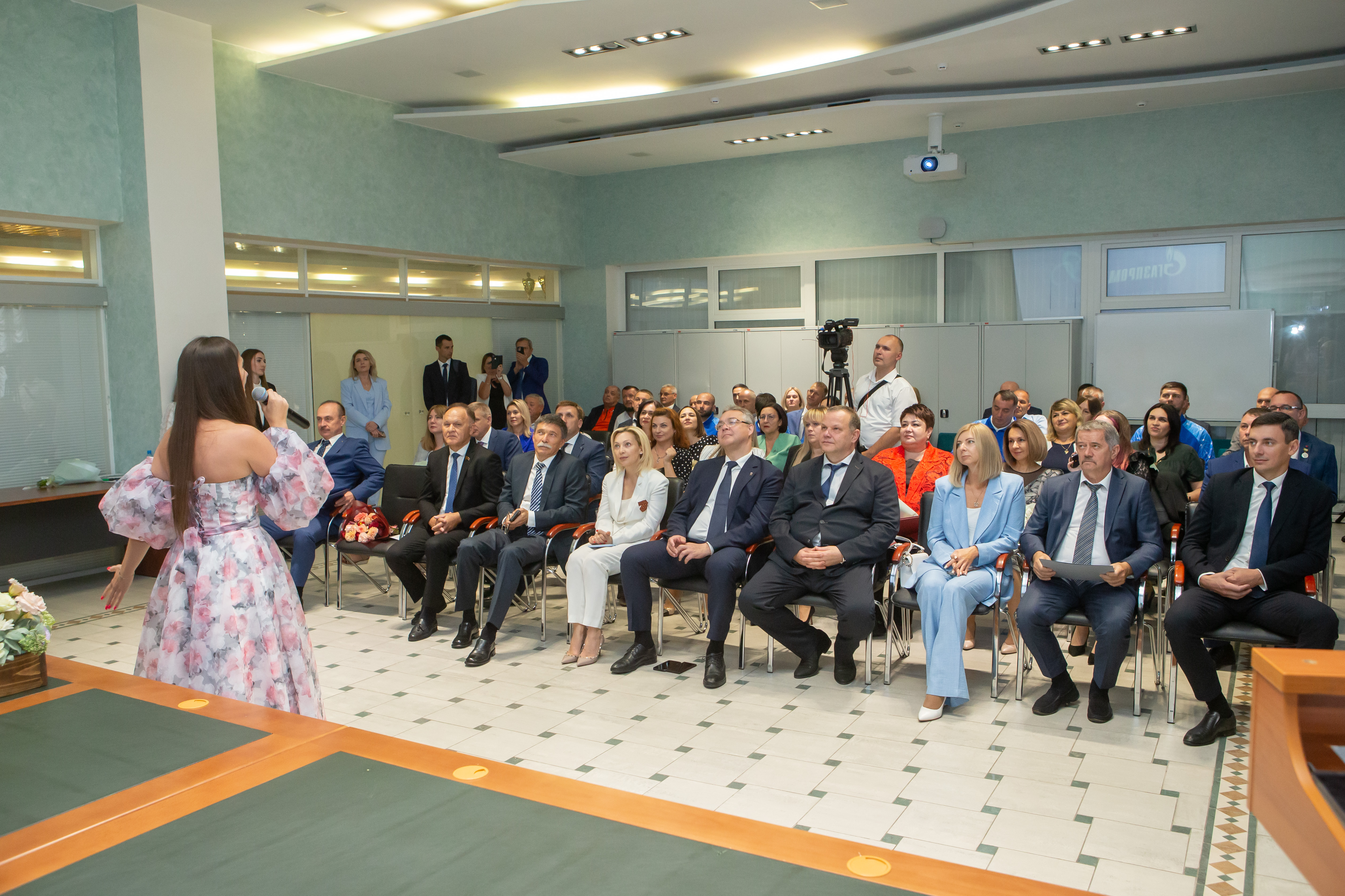 Депутаты Думы вручили награды лучшим газовикам