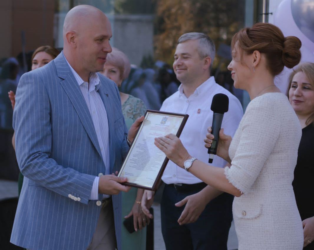 Депутаты Думы поздравили ставропольских школьников и студентов с началом нового учебного года