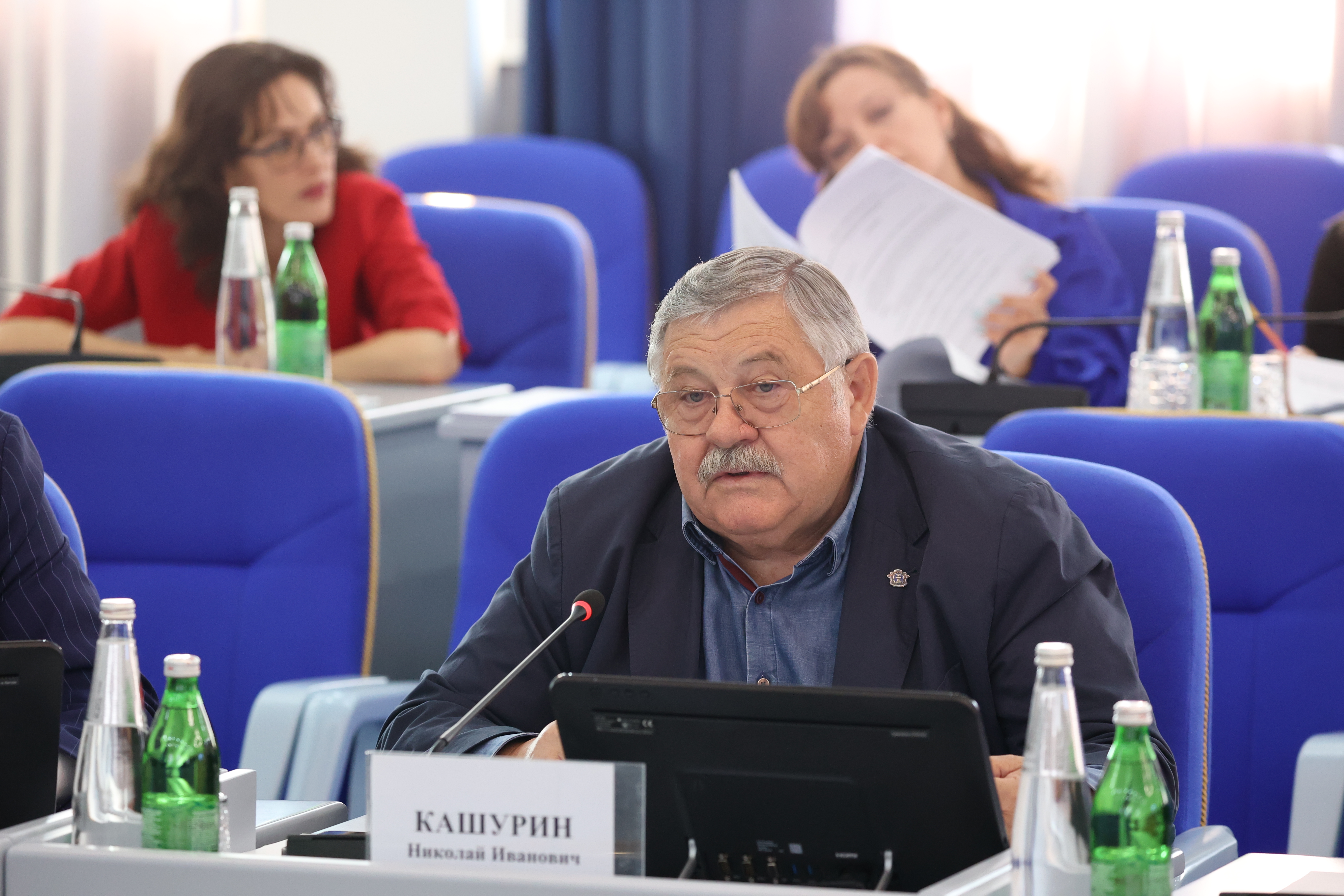 Для лиц, замещающих государственные должности Ставропольского края, установят порядок уведомления о фактах склонения к коррупции