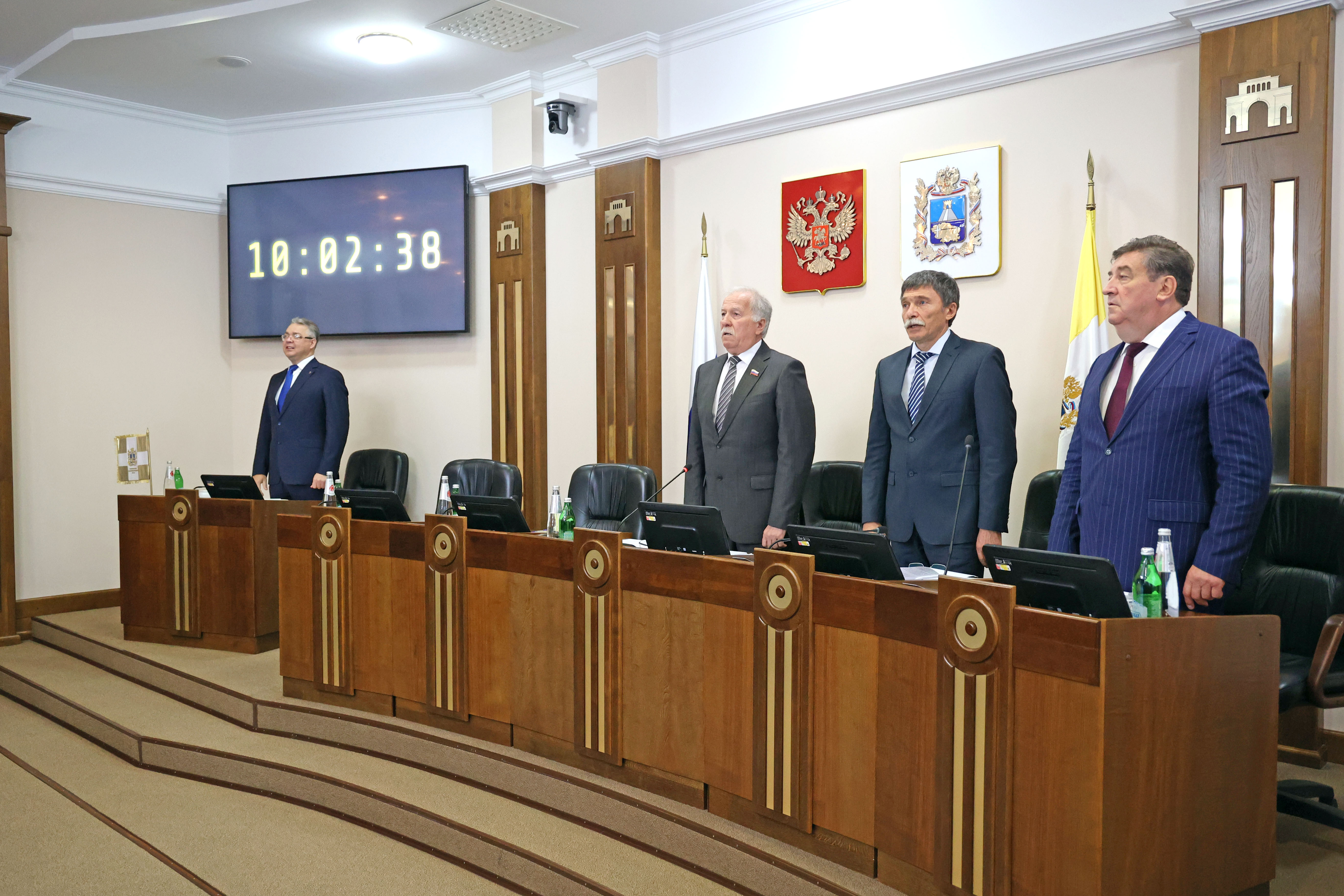 Краевые депутаты продлили поддержку участников СВО и поддержали развитие информационных технологий
