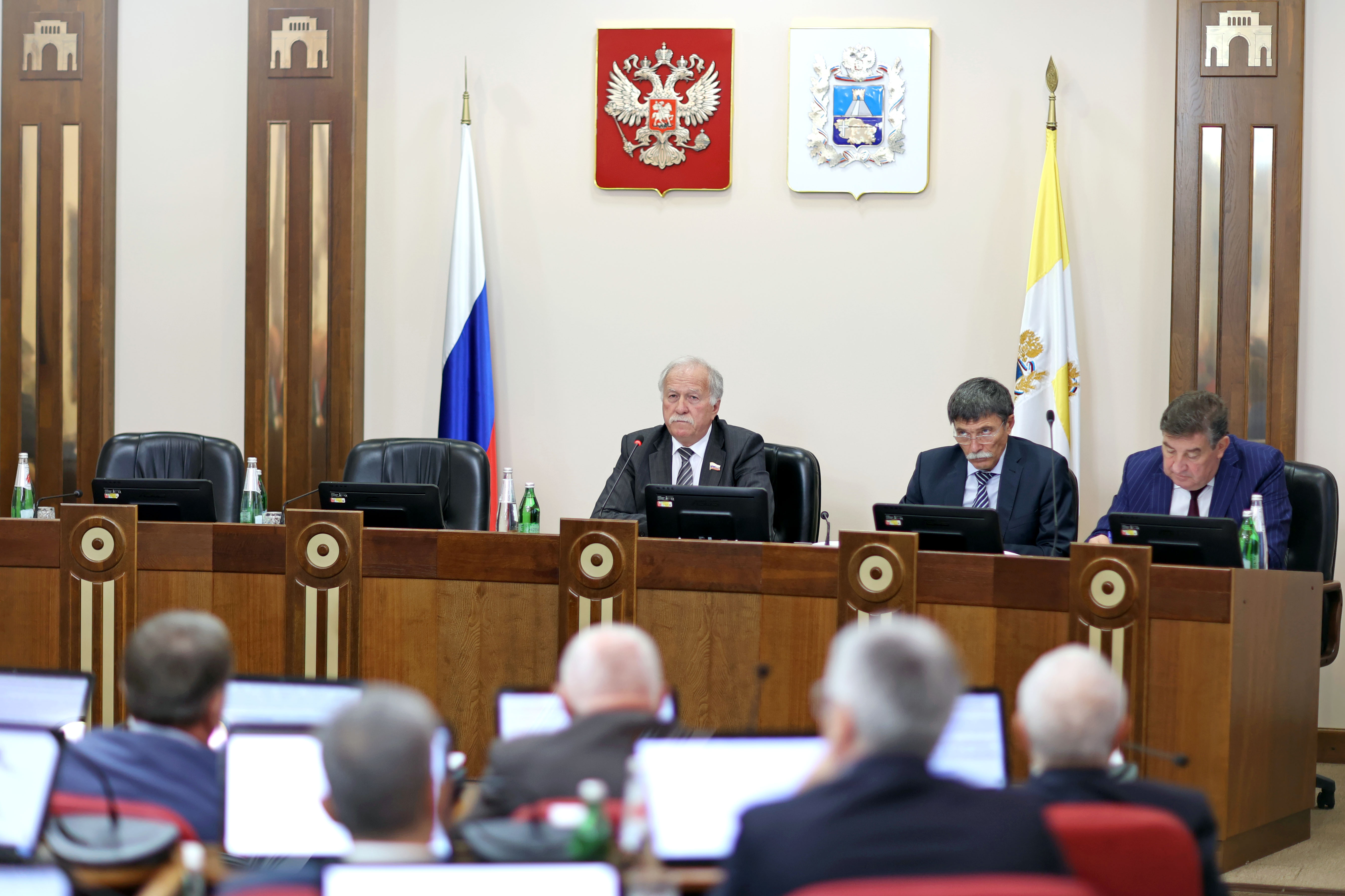 Состоялось первое в осенней сессии заседание Думы Ставропольского края