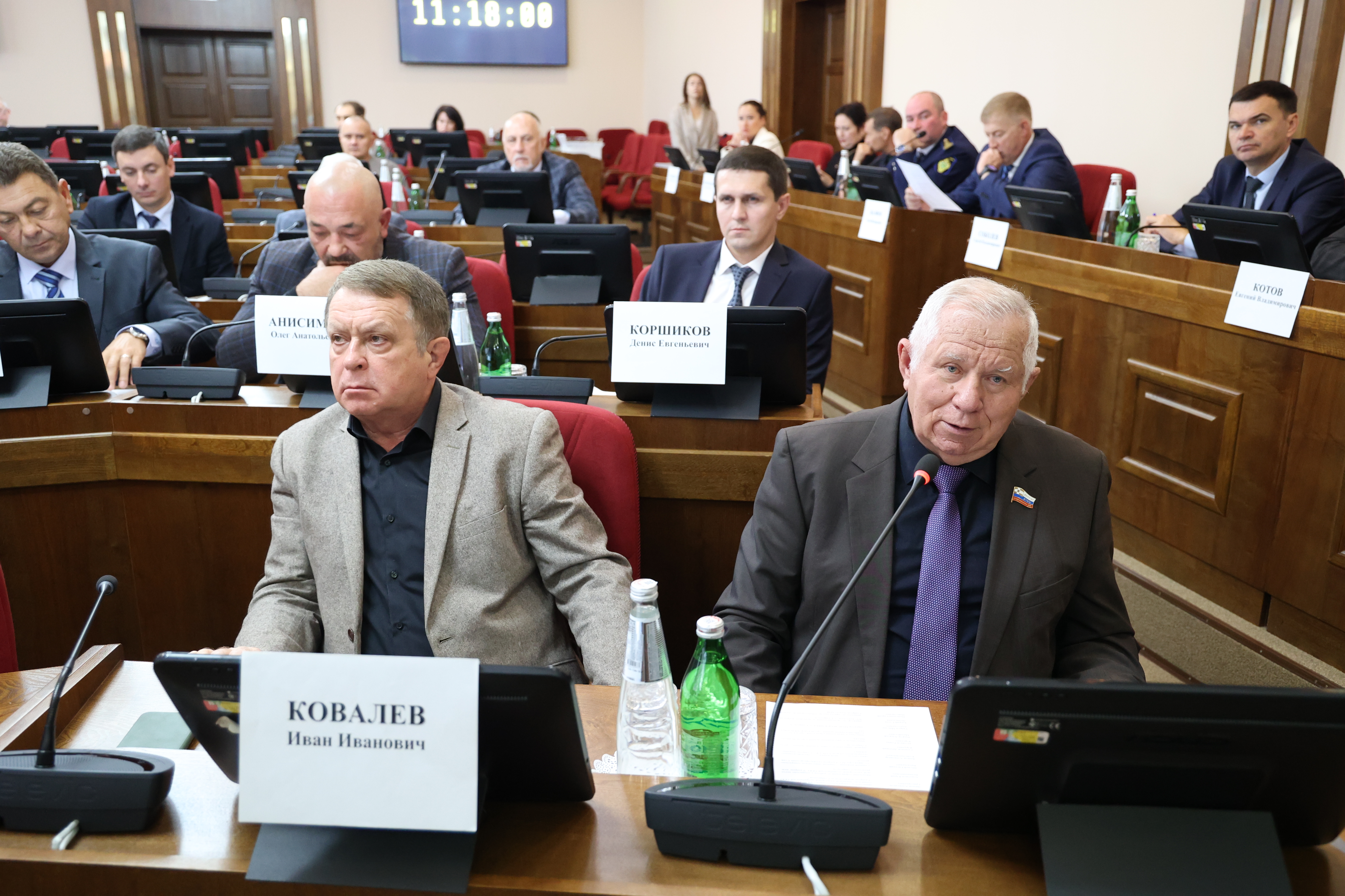Виктор Лозовой: муниципалитеты края и социальные объекты должны войти в отопительный сезон в установленные сроки