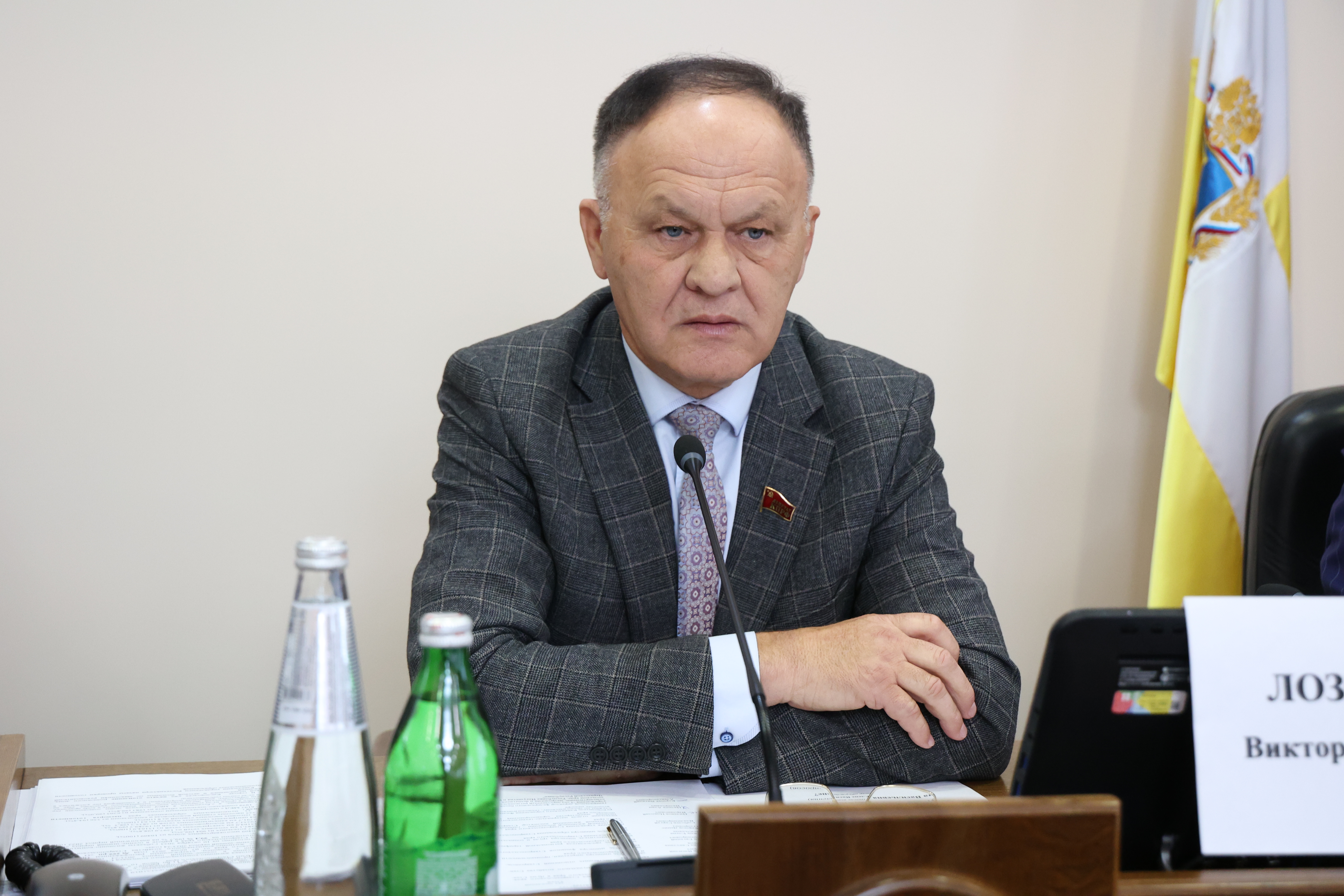 Виктор Лозовой: муниципалитеты края и социальные объекты должны войти в отопительный сезон в установленные сроки