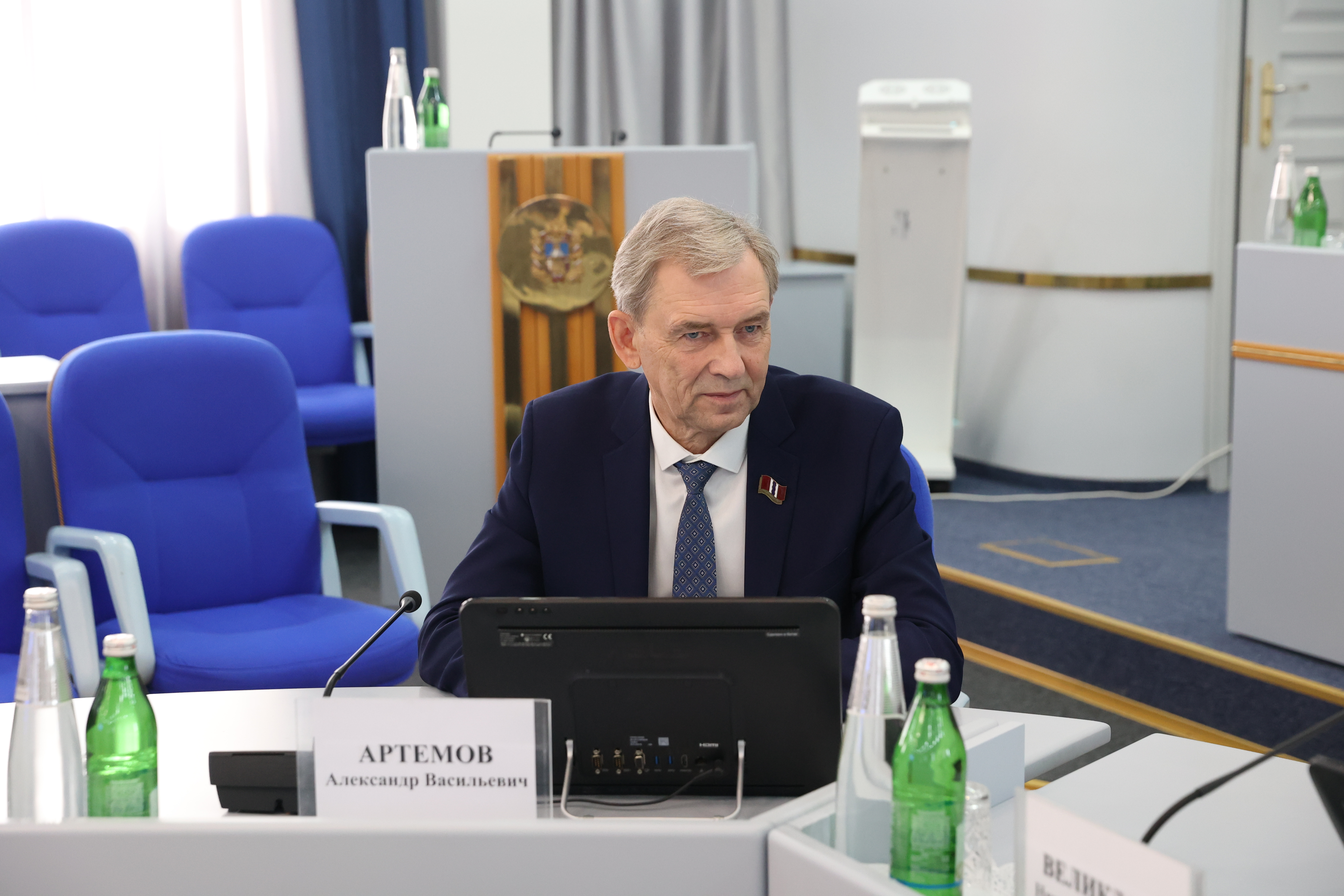 Николай Великдань провел рабочую встречу с председателем Законодательного Собрания Омской области