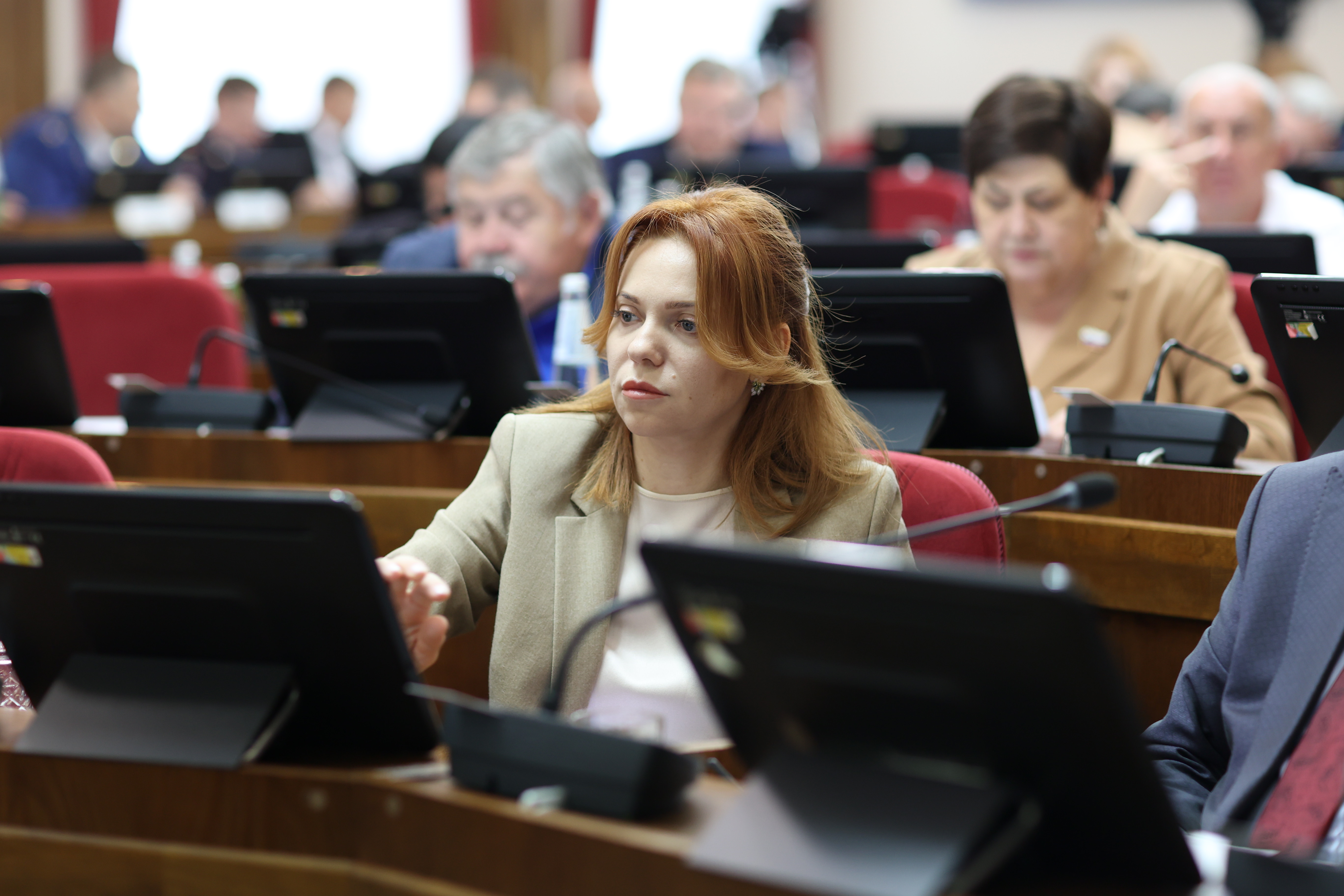 Приняты изменения в краевой закон, регулирующий розничную продажу алкогольной продукции