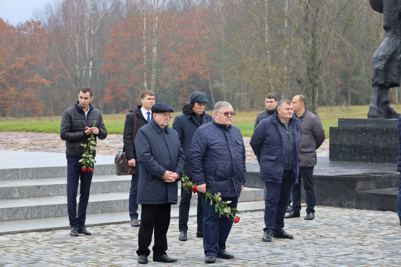 Краевые депутаты ознакомились с промышленным производством Республики Беларусь