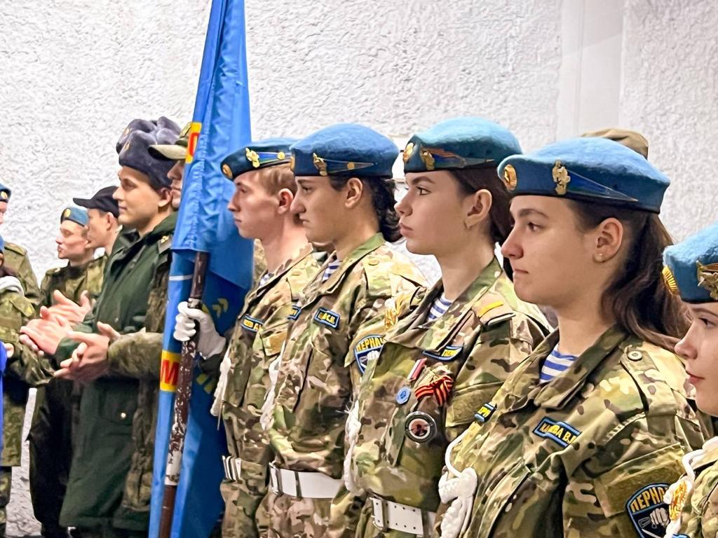 Ольга Дроздова и Сергей Шевелев вручили награды победителям краевых соревнований по пулевой стрельбе