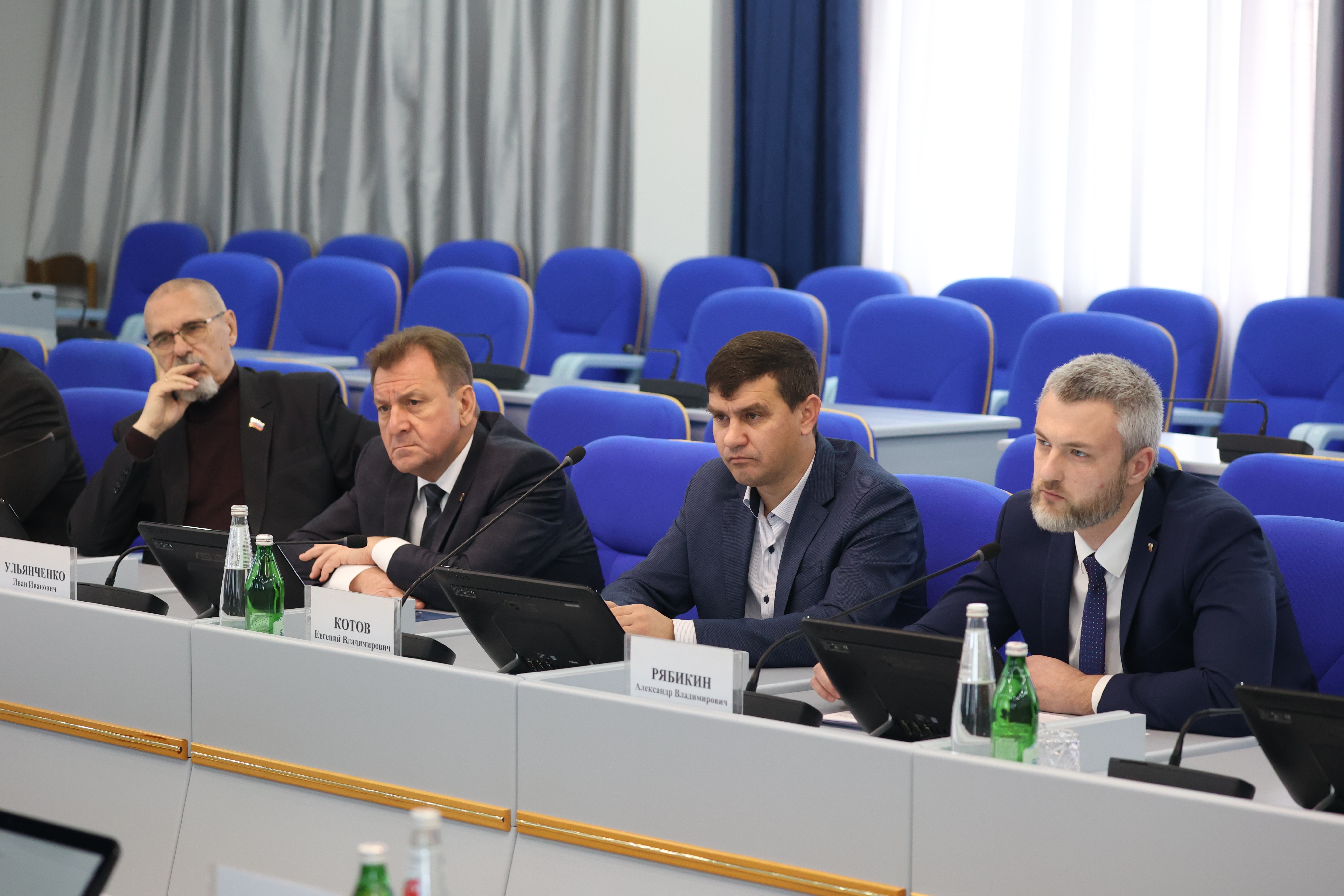 Депутаты работают над изменениями в краевом законодательстве в сферах теплоснабжения, водоснабжения и водоотведения