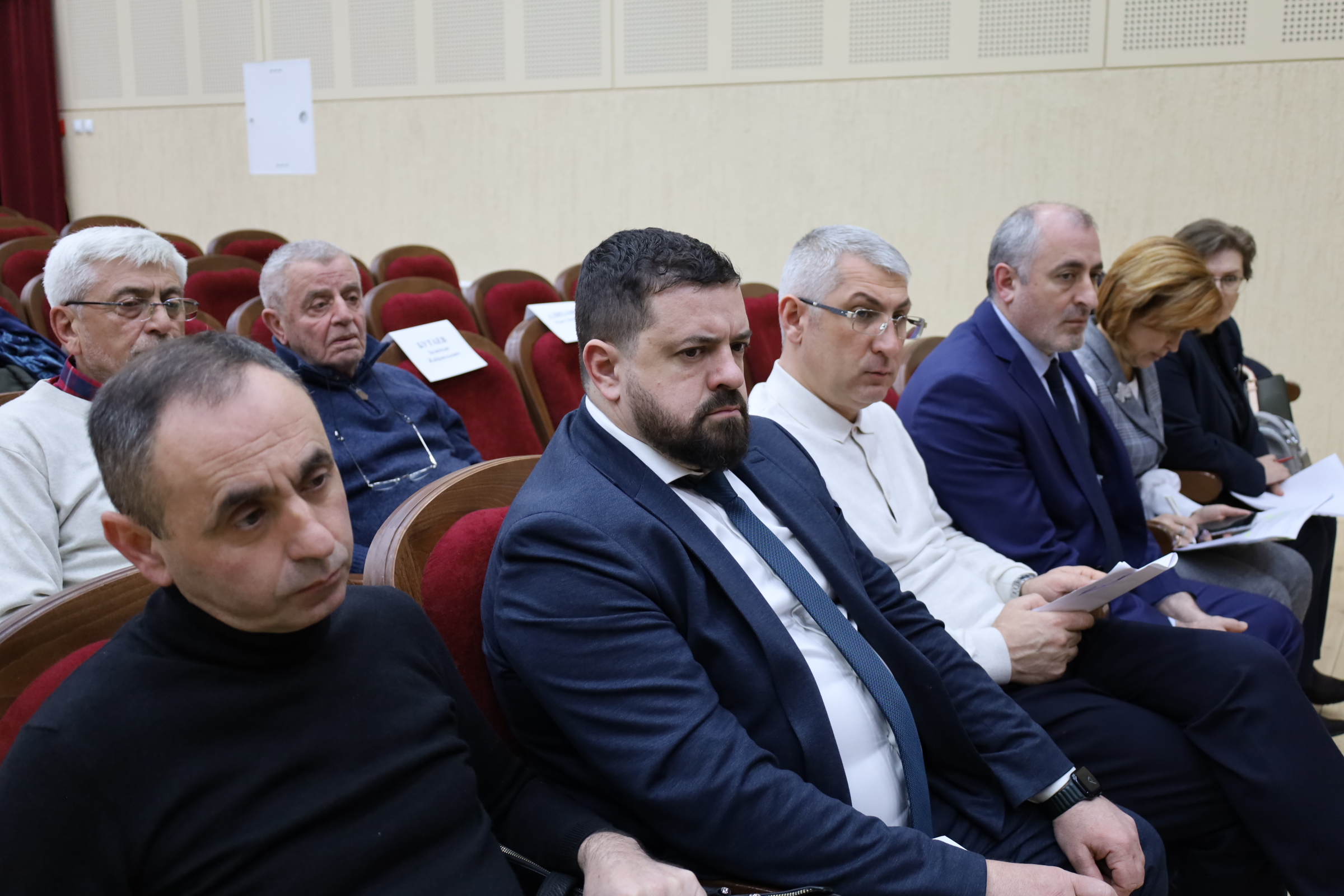 Депутаты держат на контроле строительство детского сада в Предгорном округе