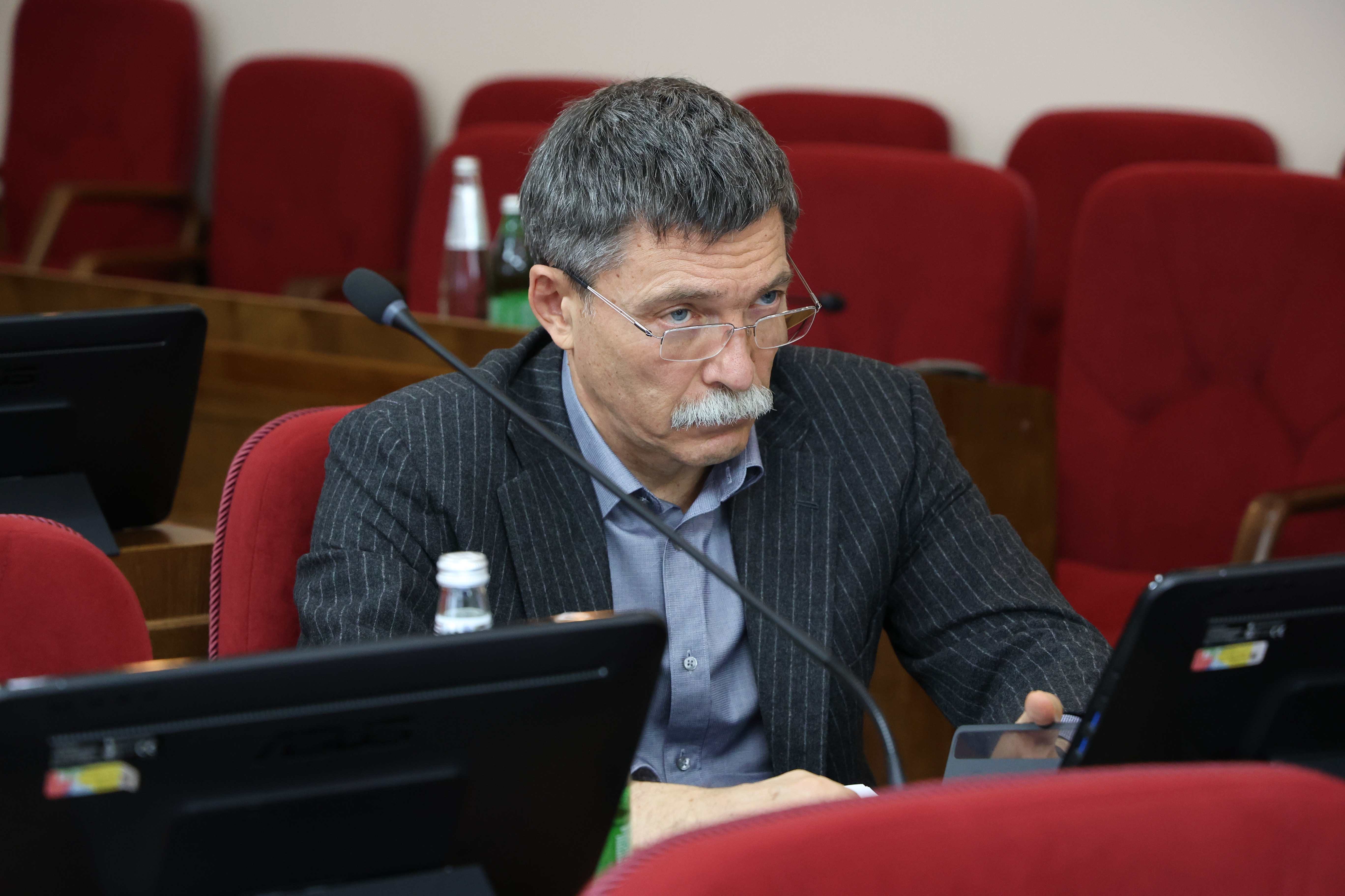 Депутаты рассмотрели бюджетные корректировки в сфере АПК