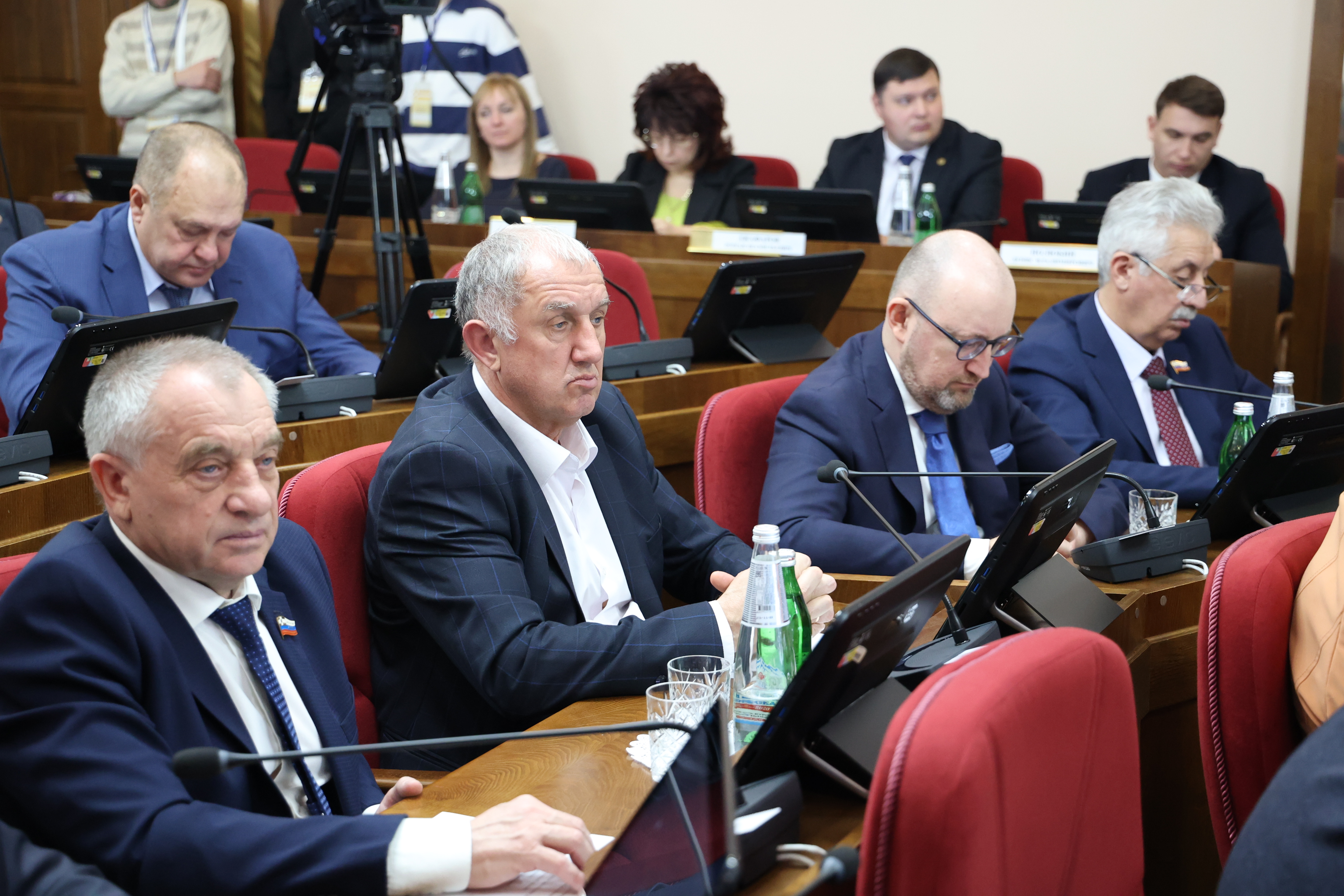 Депутаты заслушали отчет о деятельности региональной полиции и доклад Уполномоченного по правам человека в Ставропольском крае за 2023 год