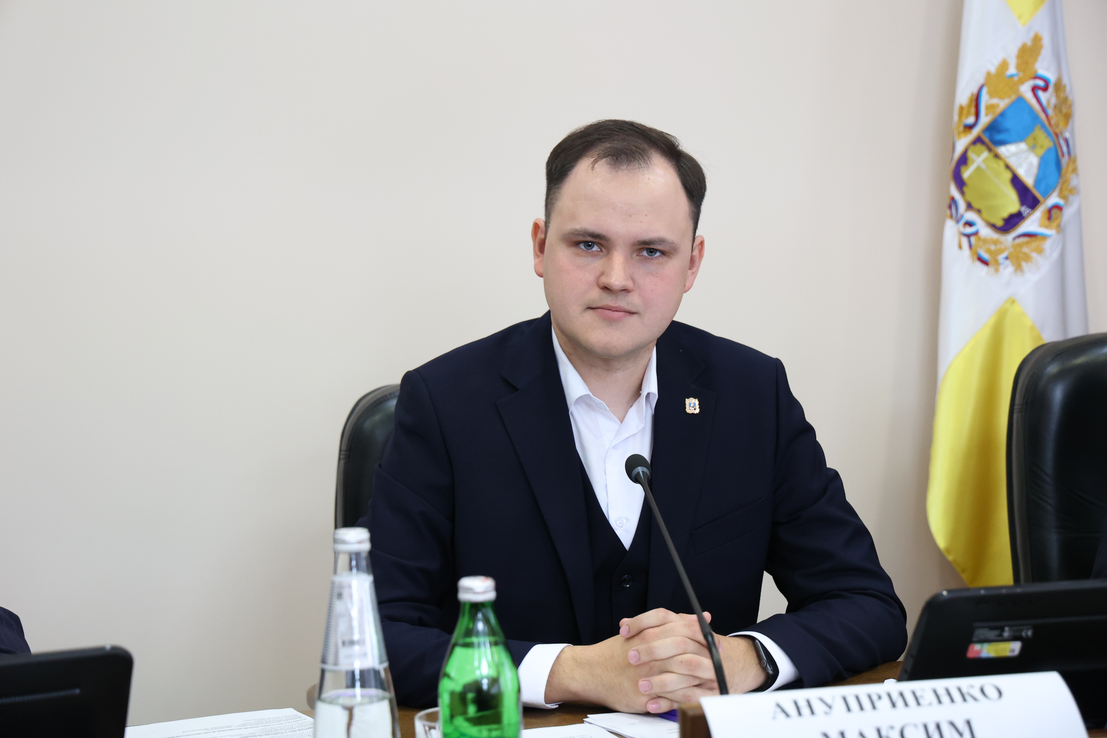 Молодые законодатели подвели итоги работы Молодежного парламента