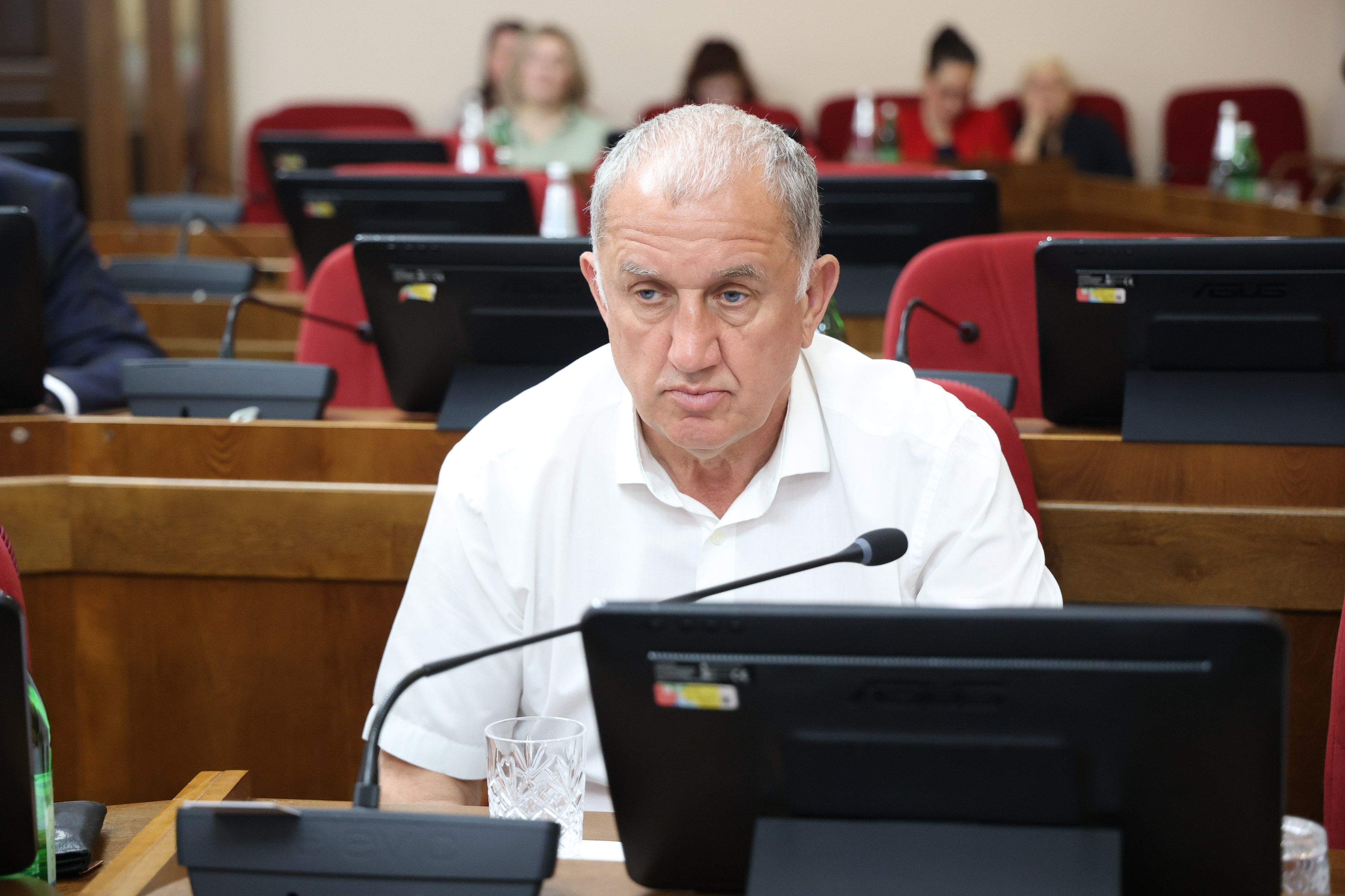 Утверждена повестка предстоящего заседания Думы