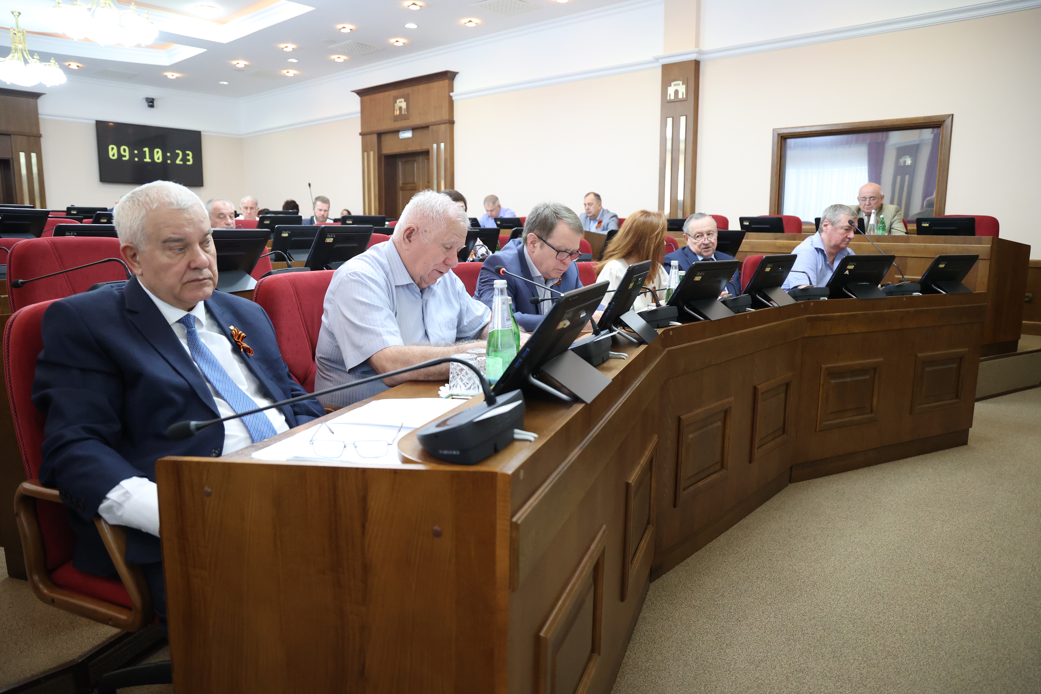 Утверждена повестка предстоящего заседания Думы