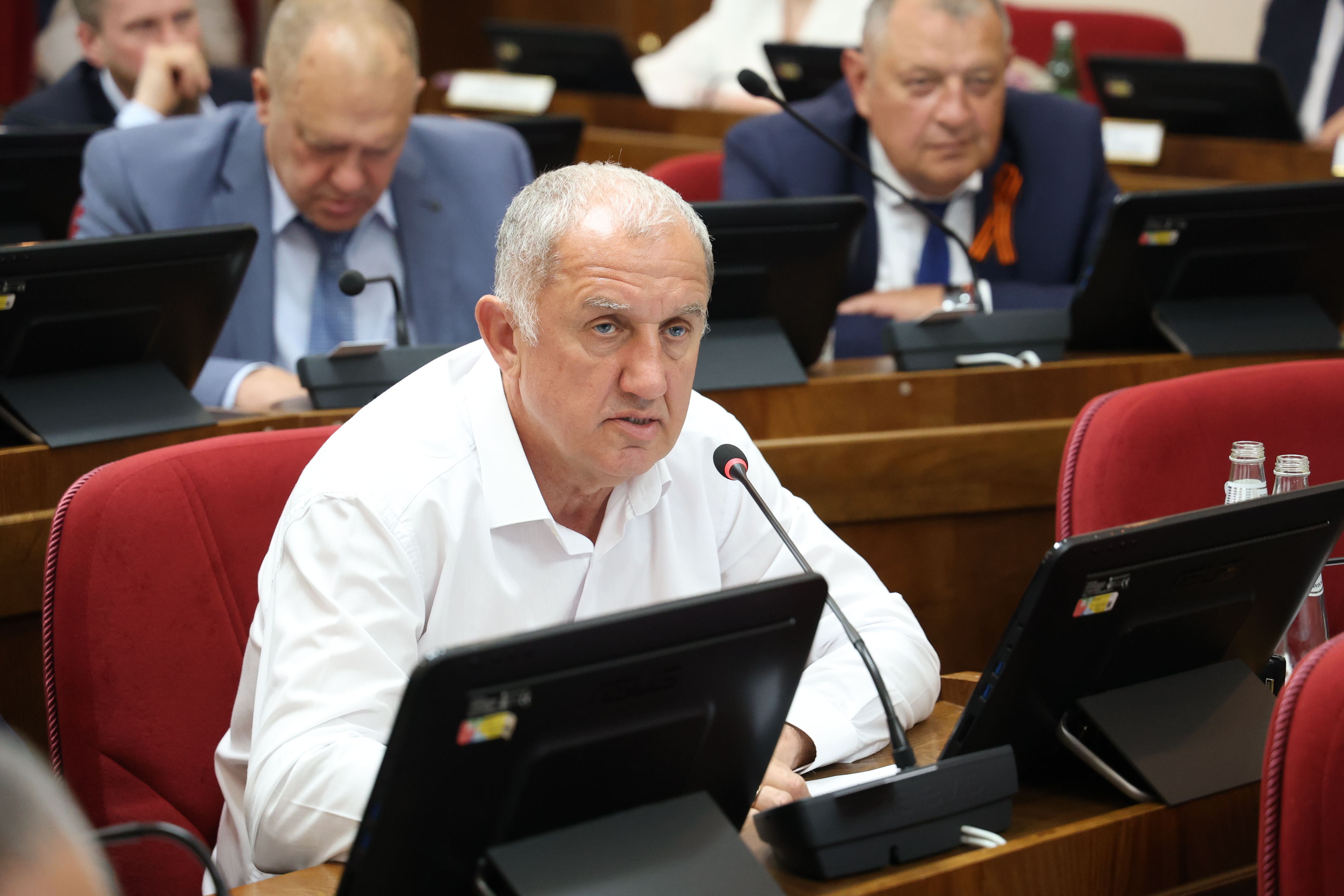 Депутаты заслушали отчет о деятельности Контрольно-счетной палаты Ставропольского края