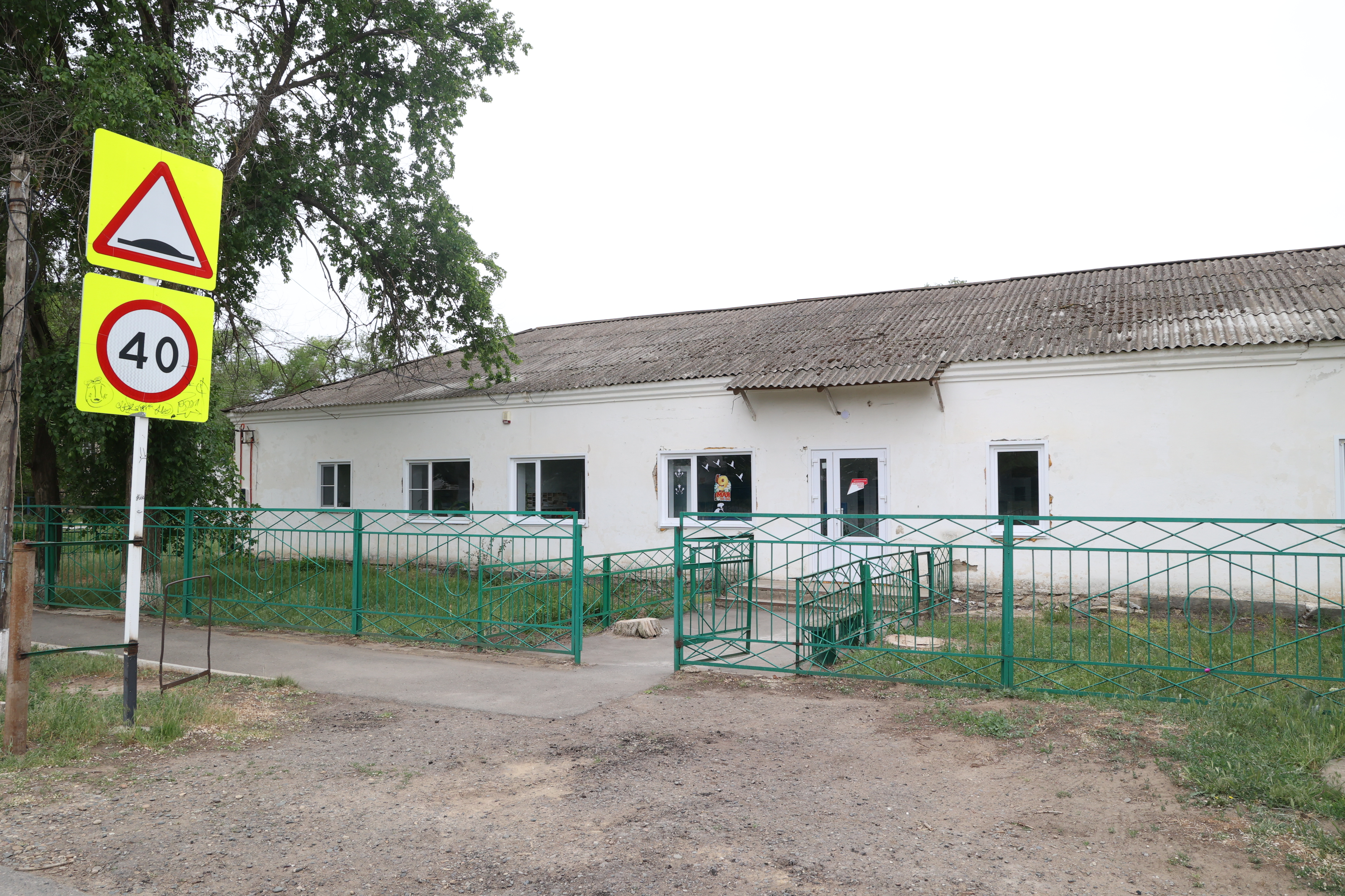 Николай Великдань проверил реализацию наказов земляков в Ипатовском округе
