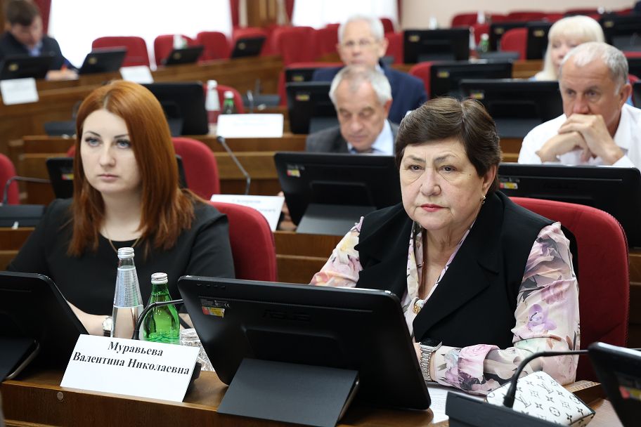 На предварительном обсуждении отчета главы Ставрополья краевые депутаты подняли вопрос водоснабжения территорий