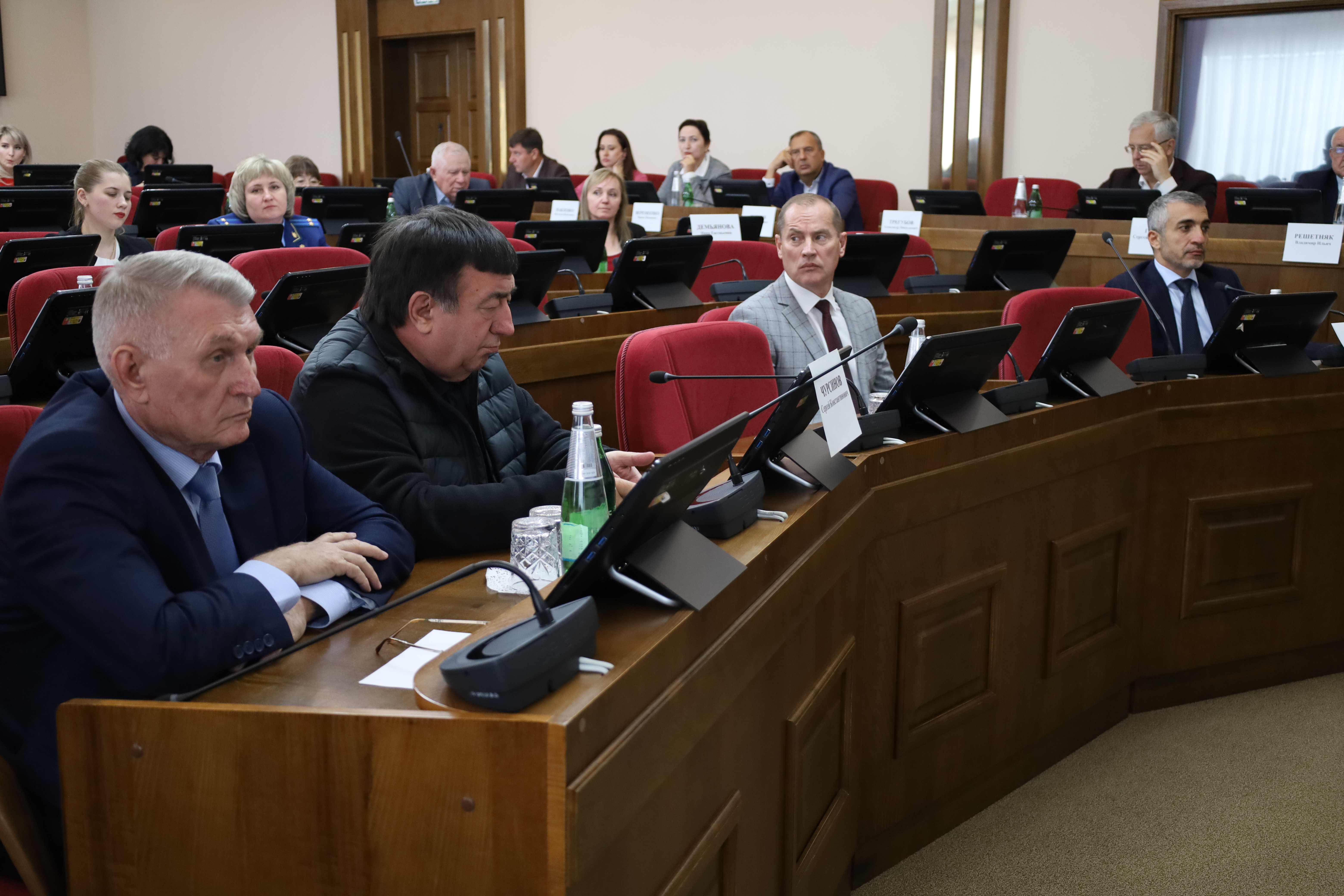В Думе рассмотрены проекты законов об утверждении соглашений между Фондом содействия реформированию ЖКХ и Ставропольем