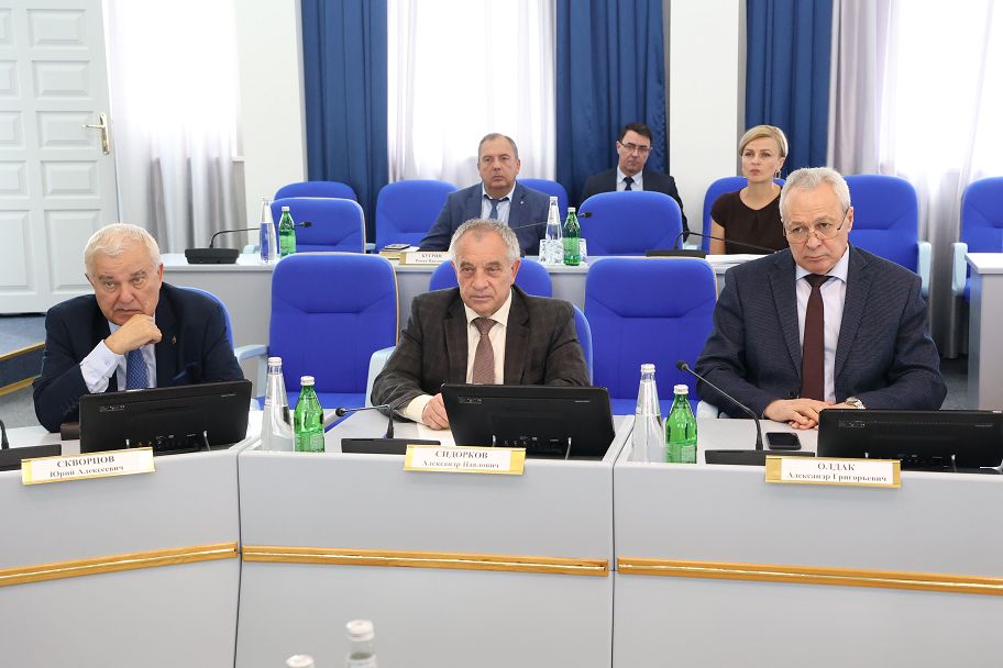 Депутаты рассмотрели итоги исполнения бюджета Ставропольского края в первом квартале 2024 года