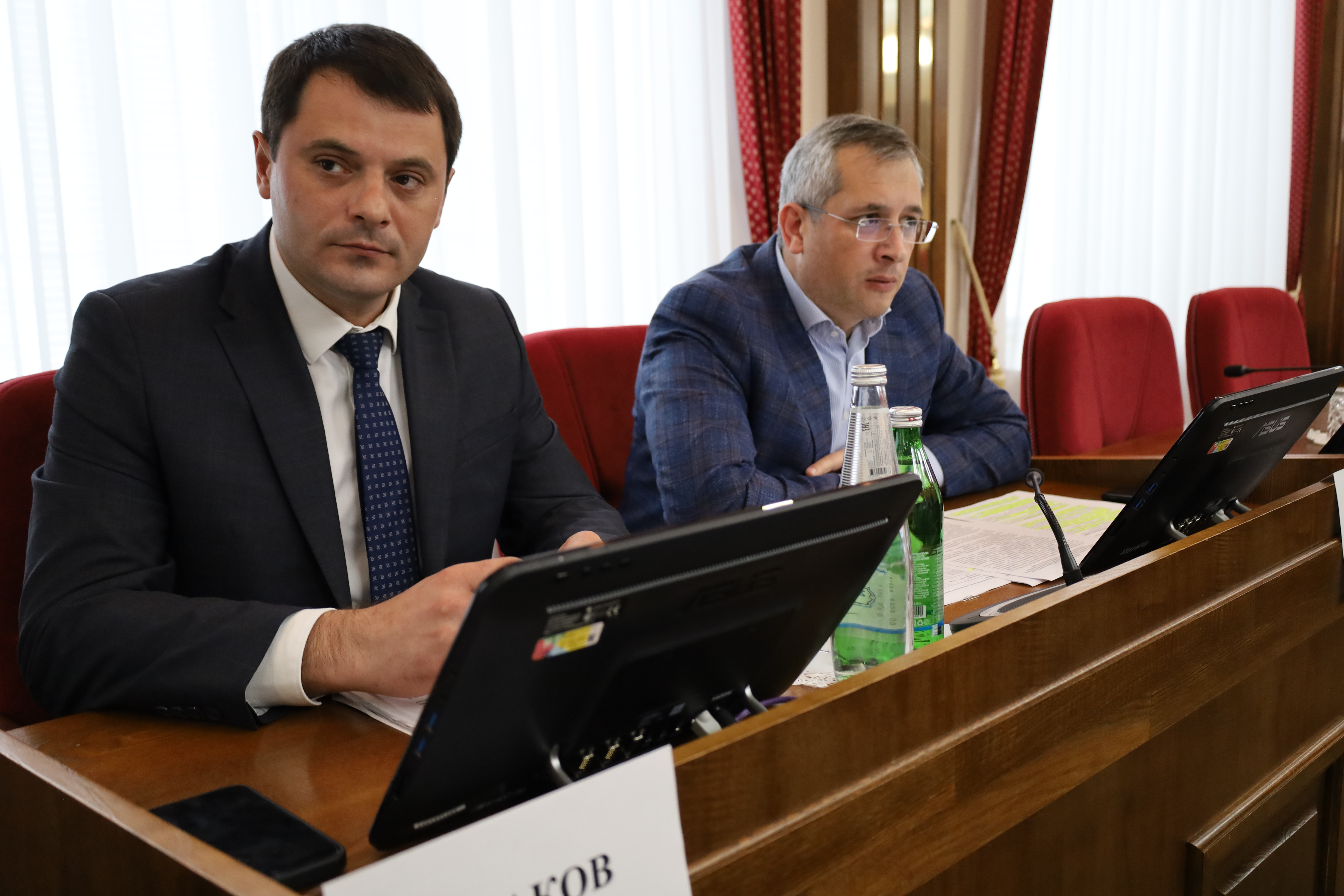 Вопросы доступности транспортных услуг для жителей Ставрополья рассмотрены краевыми депутатами
