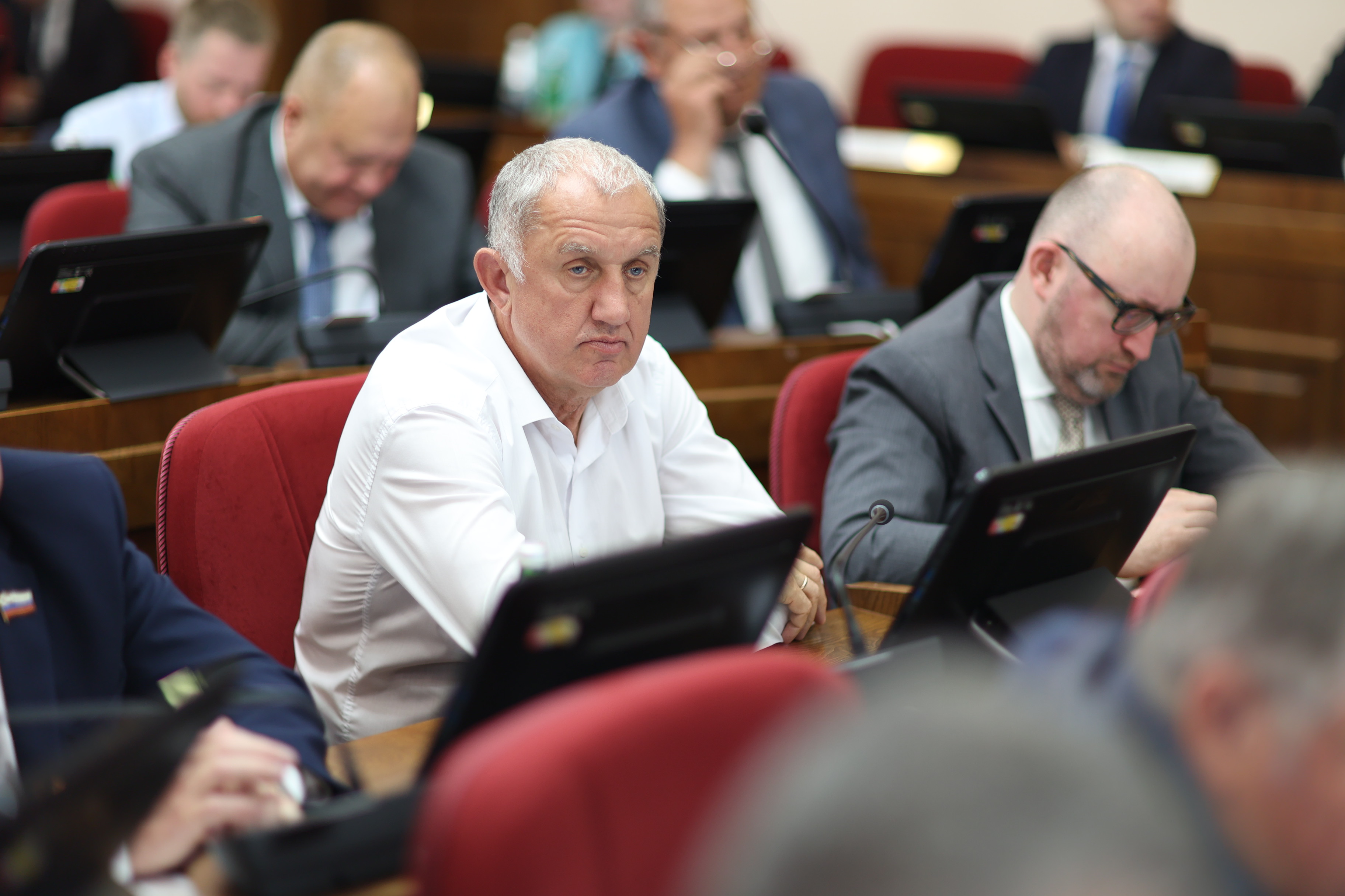 Решения майского заседания Думы