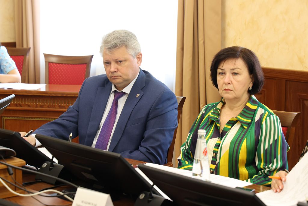 Николай Великдань: На Ставрополье выполнено 204 наказа избирателей