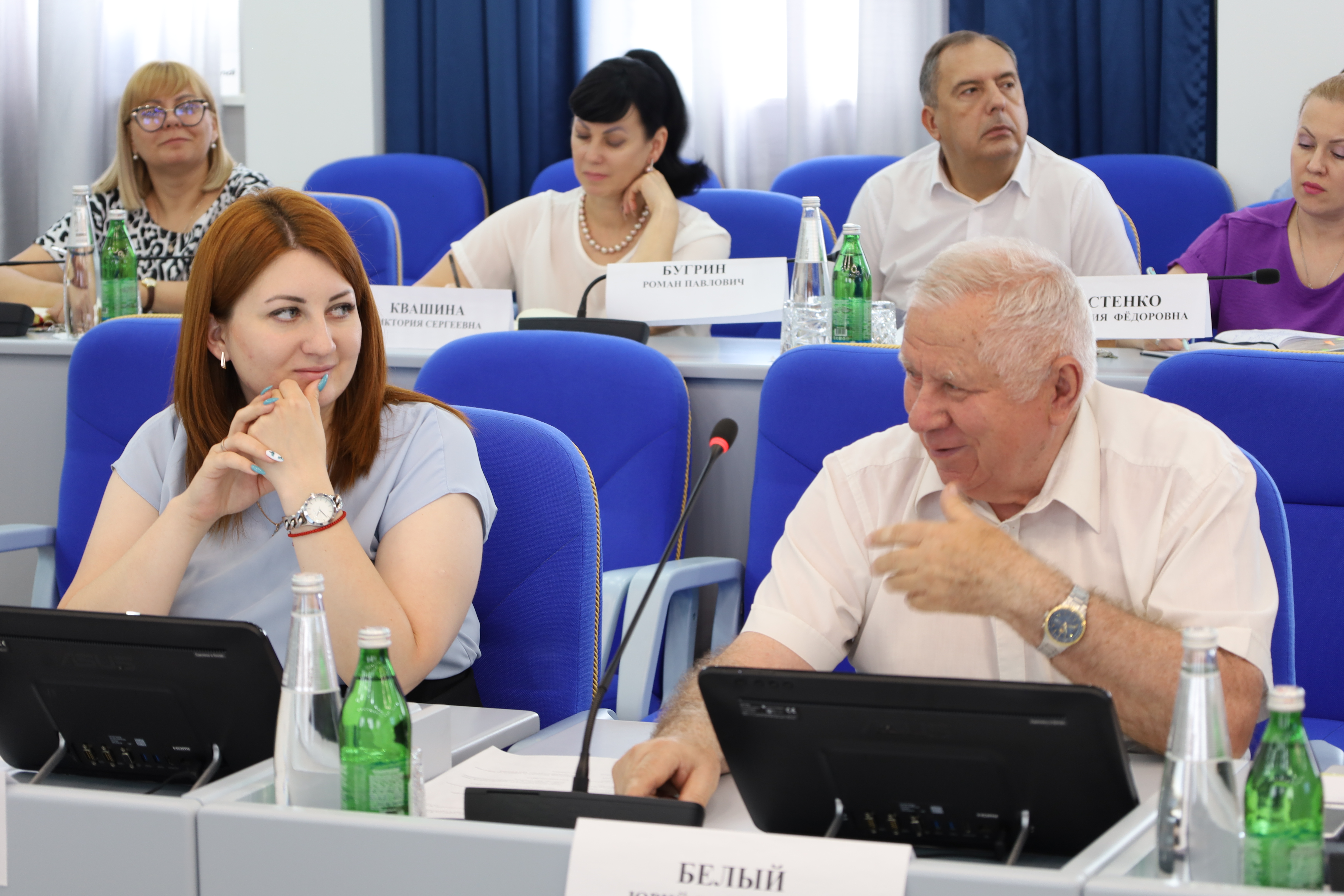 На развитие здравоохранения края предложено дополнительно  направить почти 800 миллионов рублей