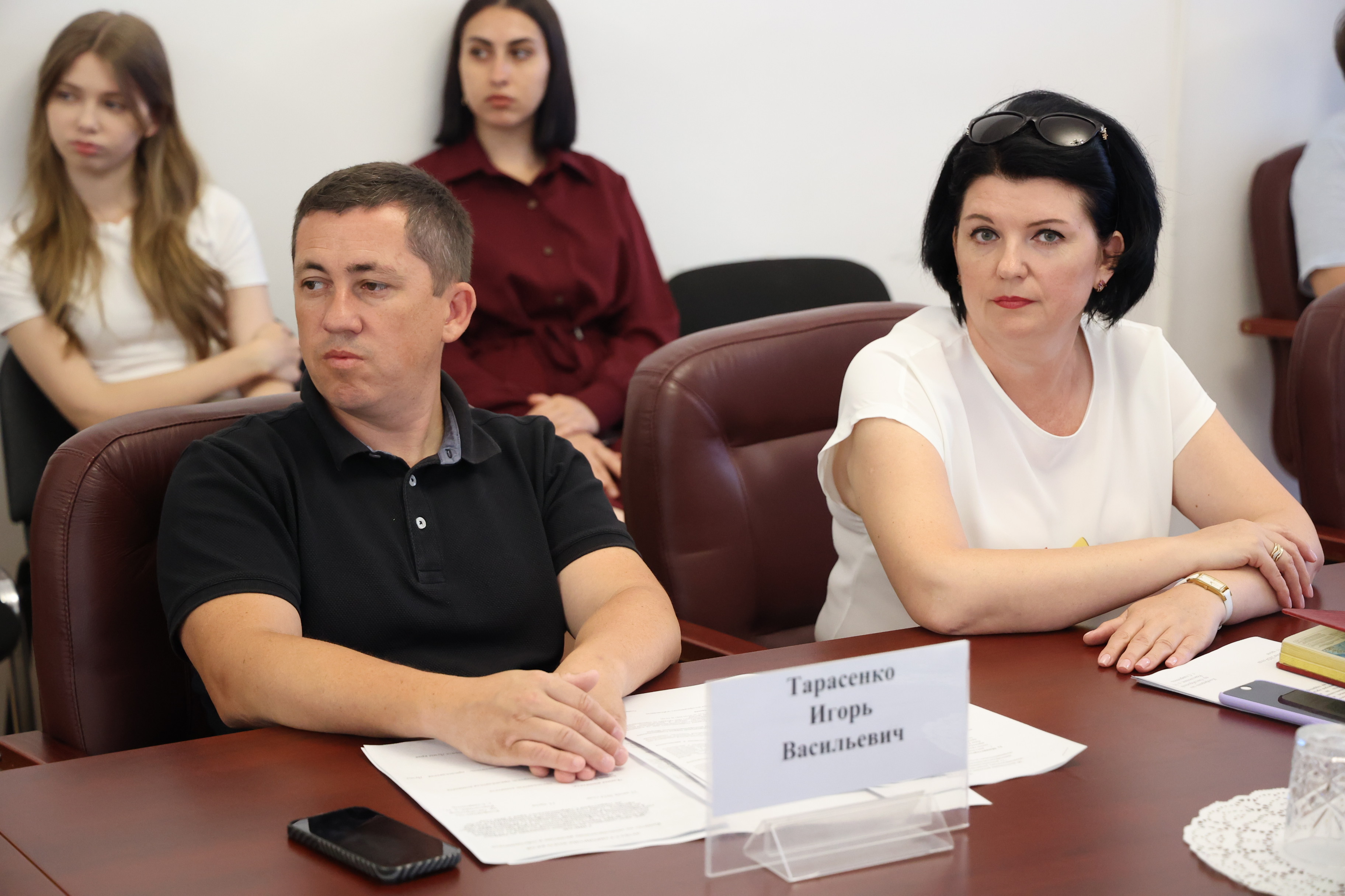 Законодатели предлагают расширить количество платных услуг МФЦ Ставрополья