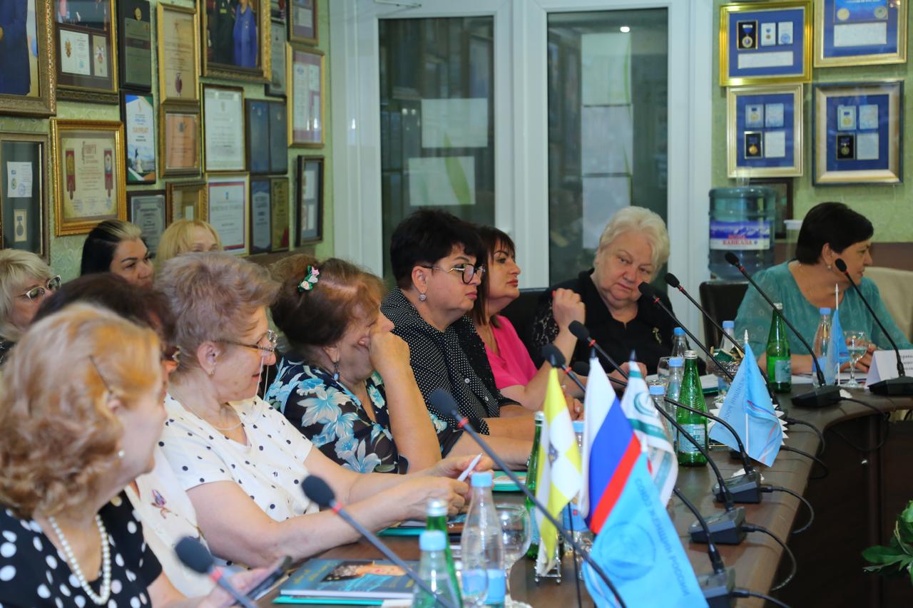 Валентина Муравьева приняла участие в отчетно-выборной конференции Ставропольского регионального отделения «Союза женщин России»