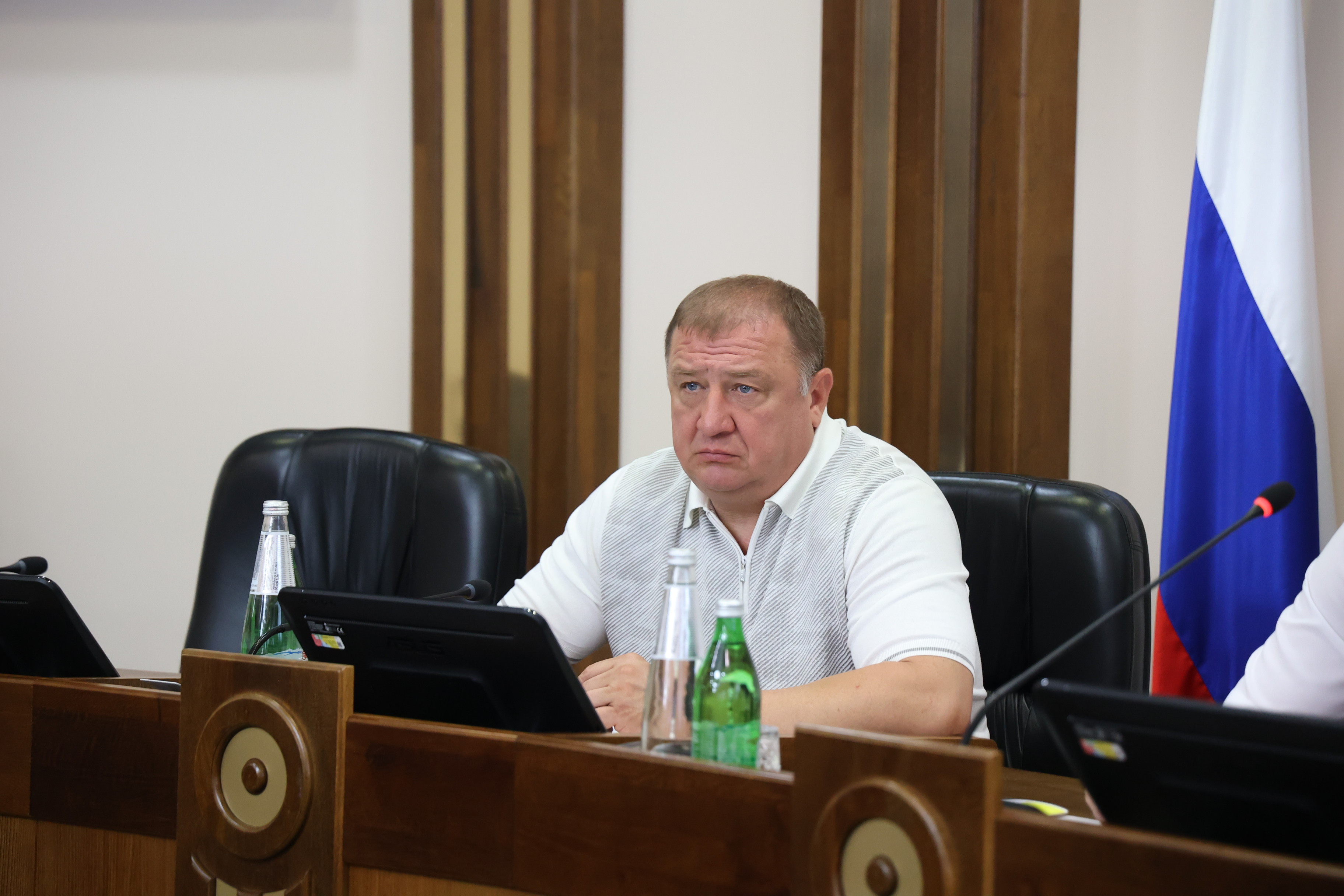 Дума Ставрополья внесла изменения в закон о единовременной выплате гражданам, заключившим контракт на прохождение военной службы