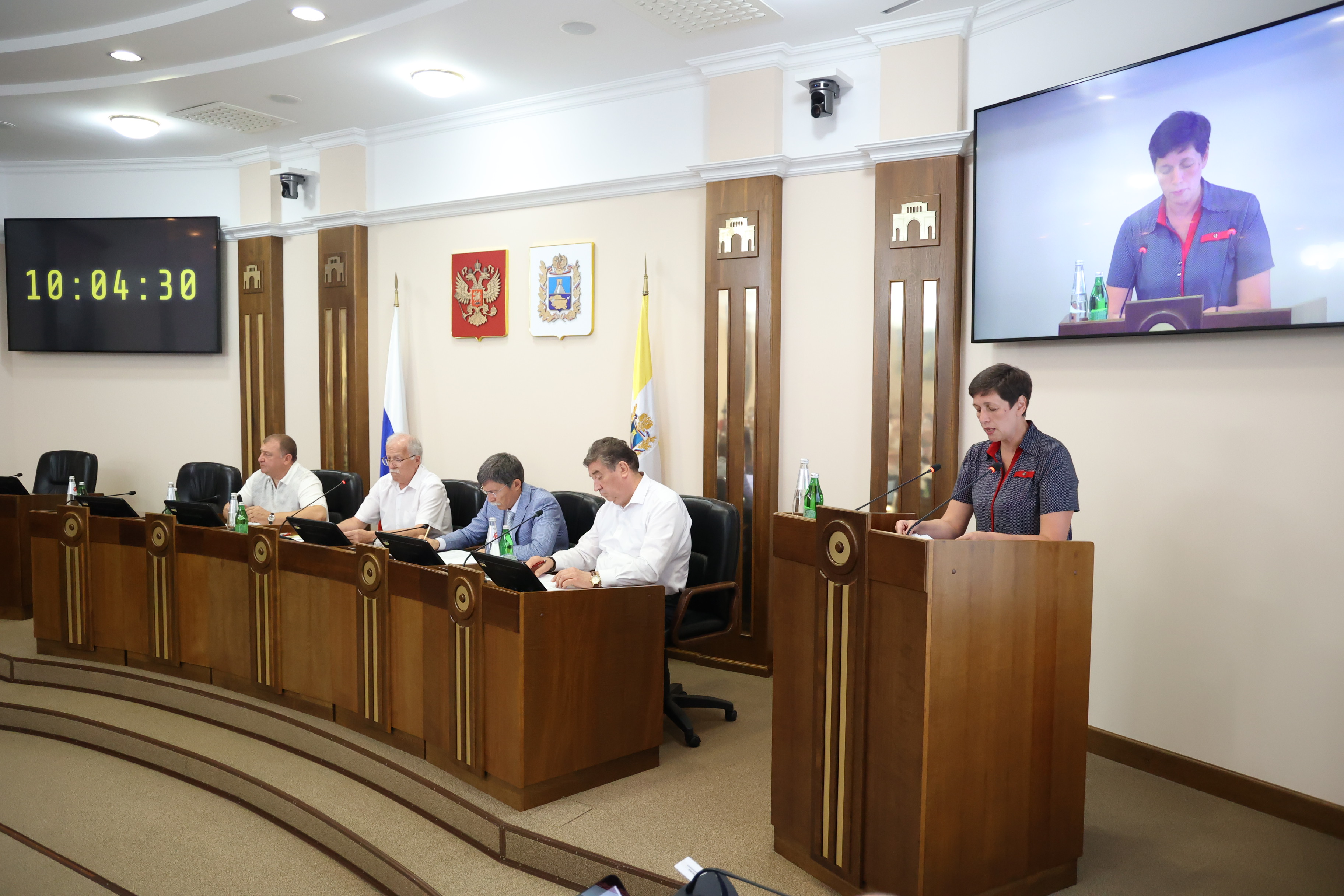 Дума Ставрополья внесла изменения в закон о единовременной выплате гражданам, заключившим контракт на прохождение военной службы