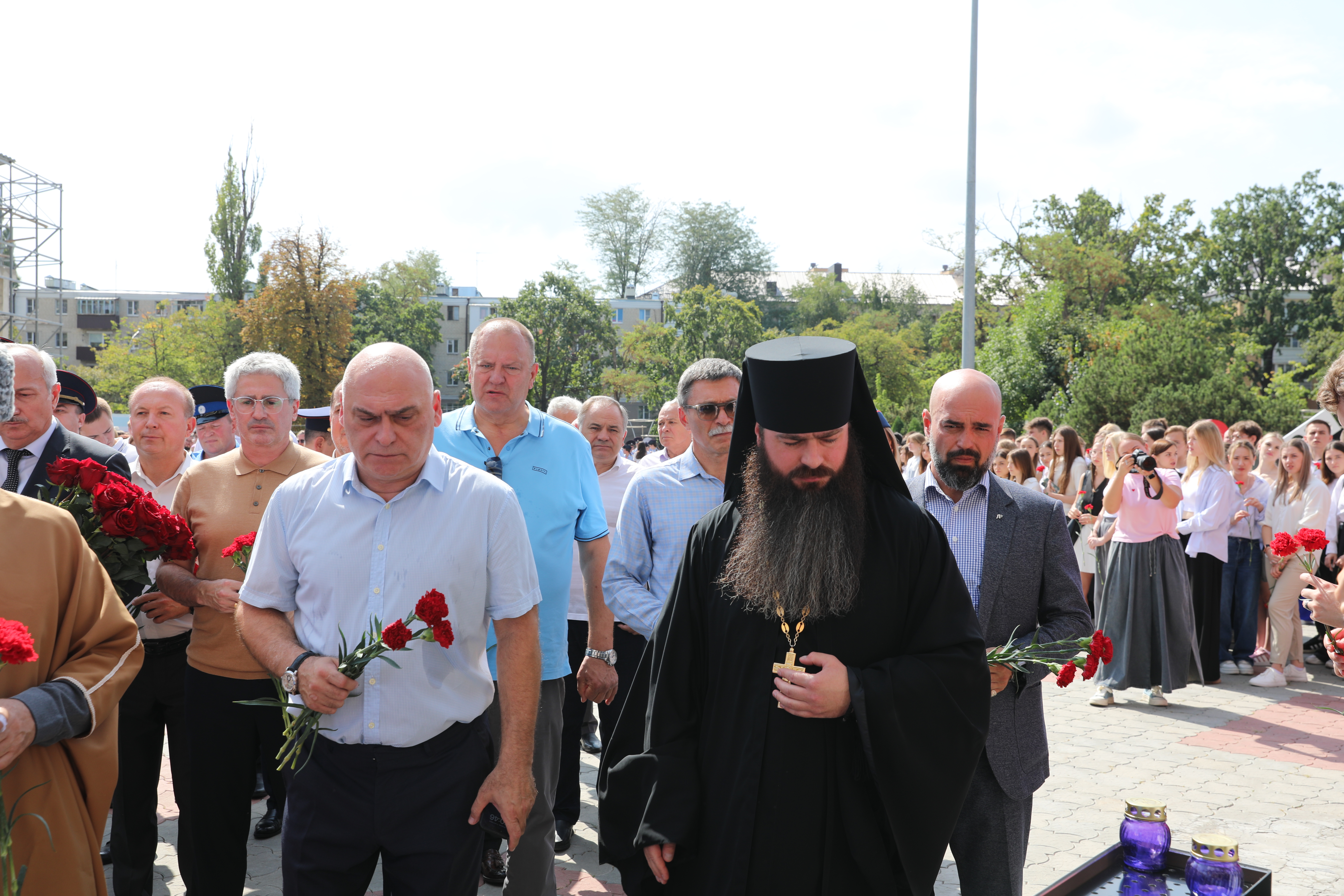 Депутаты Думы Ставрополья почтили память жертв террористических актов