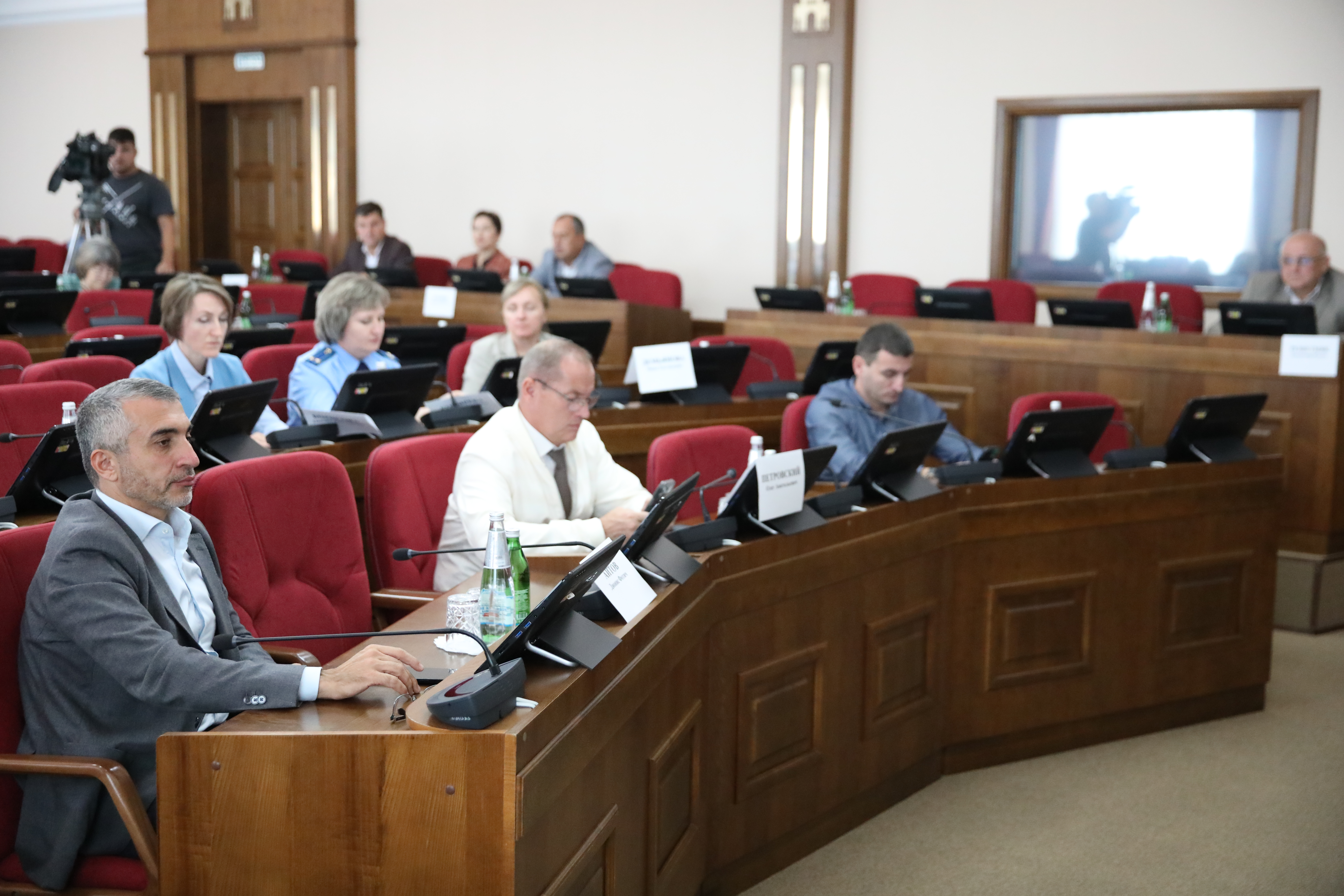 В Думе края прошло заседание комитета по промышленности, энергетике, строительству и жилищно-коммунальному хозяйству