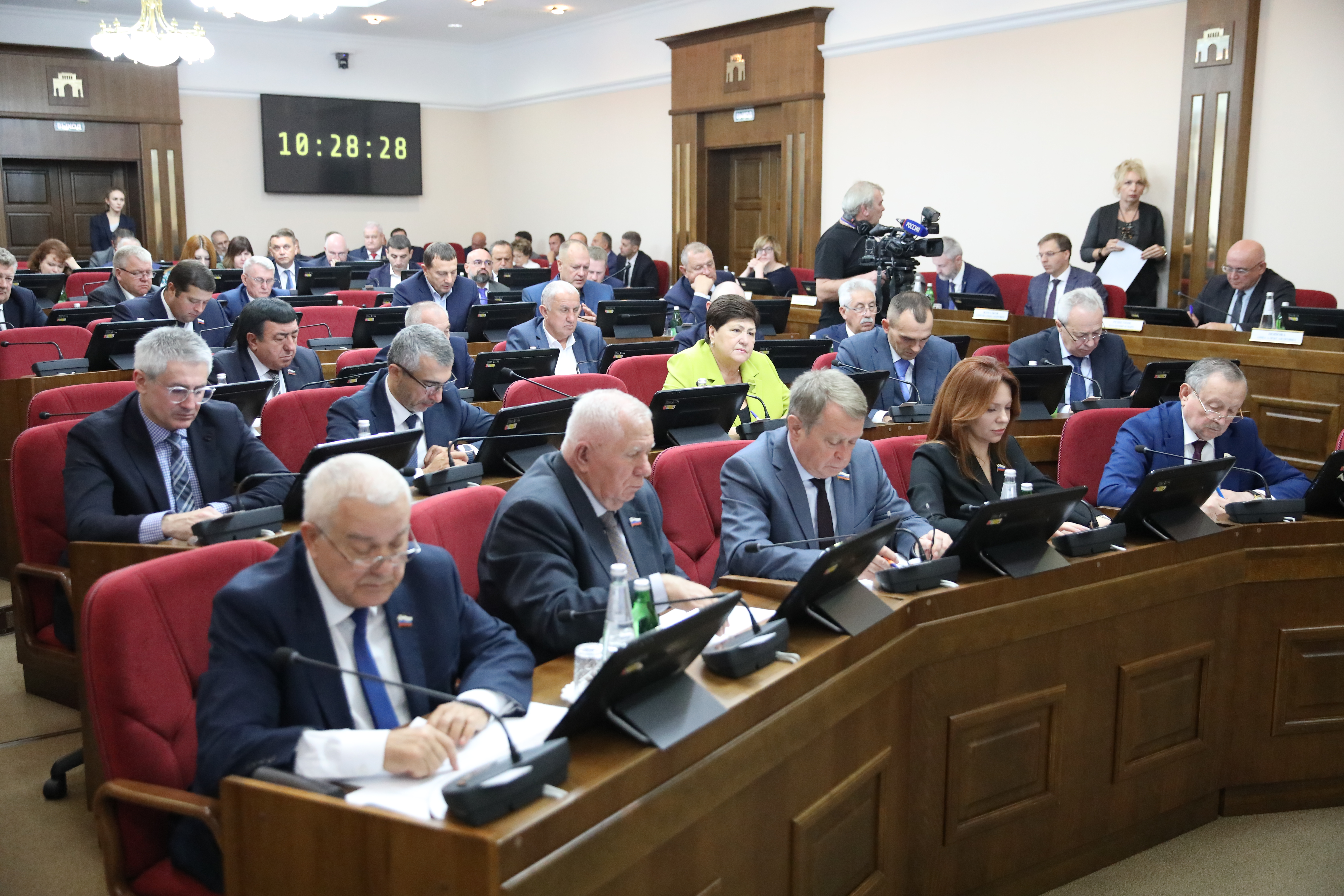 Дума Ставропольского края приняла трехтысячный закон