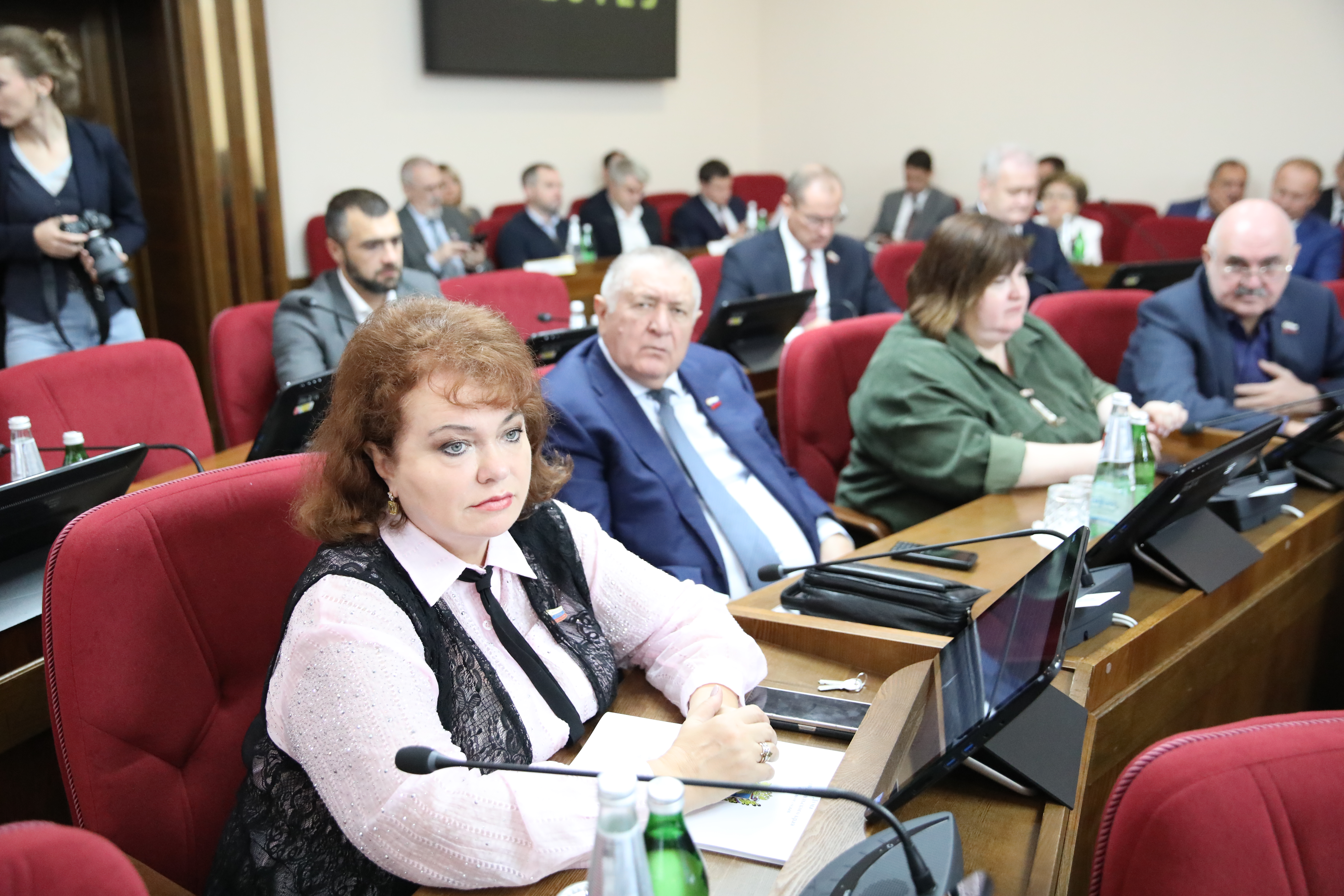 Состоялось первое заседание Думы Ставропольского края в осенней сессии
